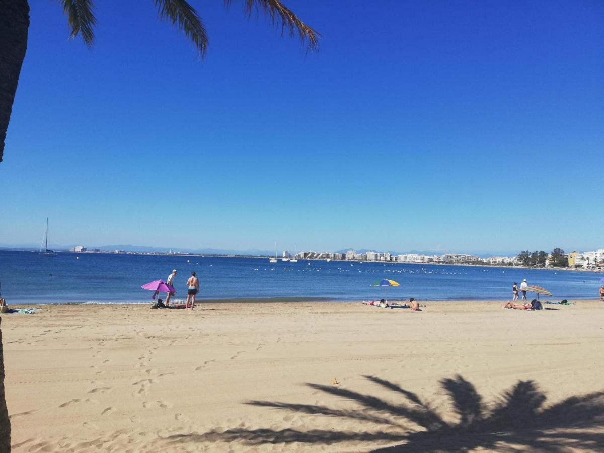 Apartamento En 5-6 Personas, 2ª Linea De Playa, Terraza, Parking, Sin Mascotas, Sabanas Incluidas - Es-258-41 *