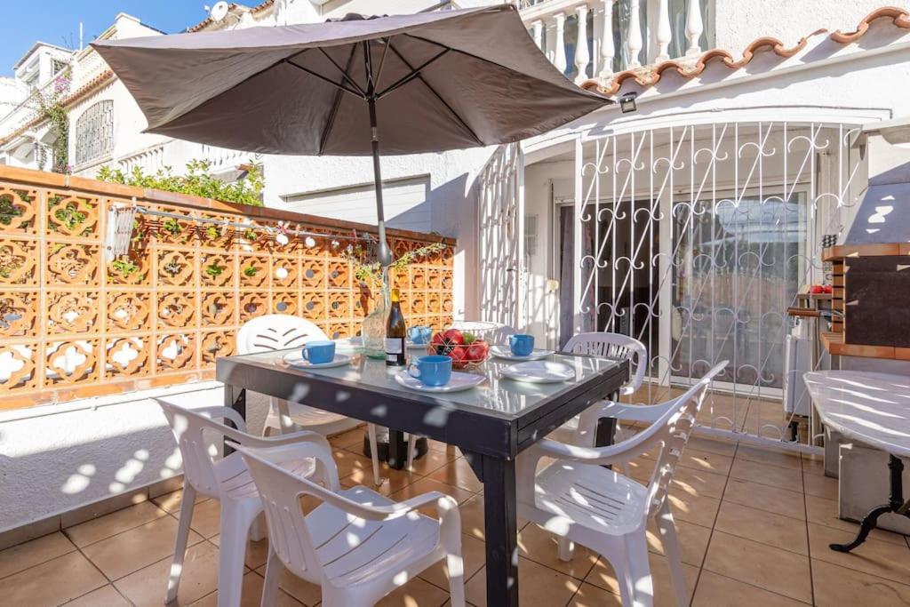 A16-casa Con Barbacoa En La Playa Holiday home *