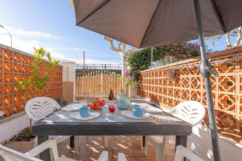 A16-casa Con Barbacoa En La Playa Holiday home Empuriabrava