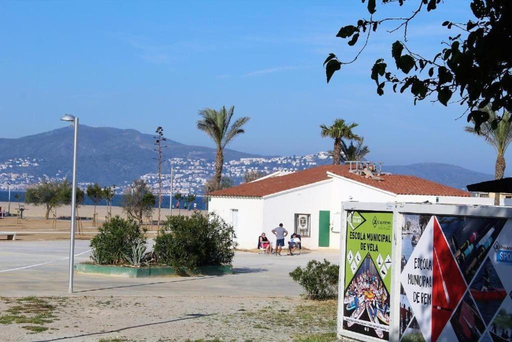 Holiday home A16-casa Con Barbacoa En La Playa Empuriabrava