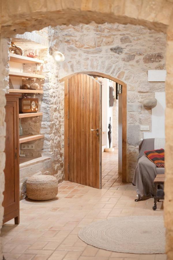 Feliu, Masia Stone House, And Ground-floor Apartment, Sant Daniel-girona Girona