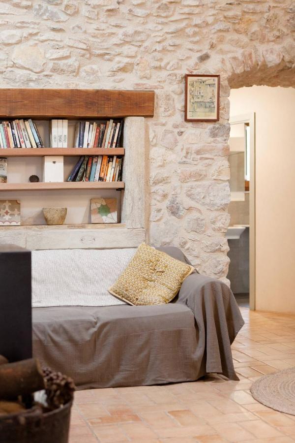 Feliu, Masia Stone House, And Ground-floor Apartment, Sant Daniel-girona