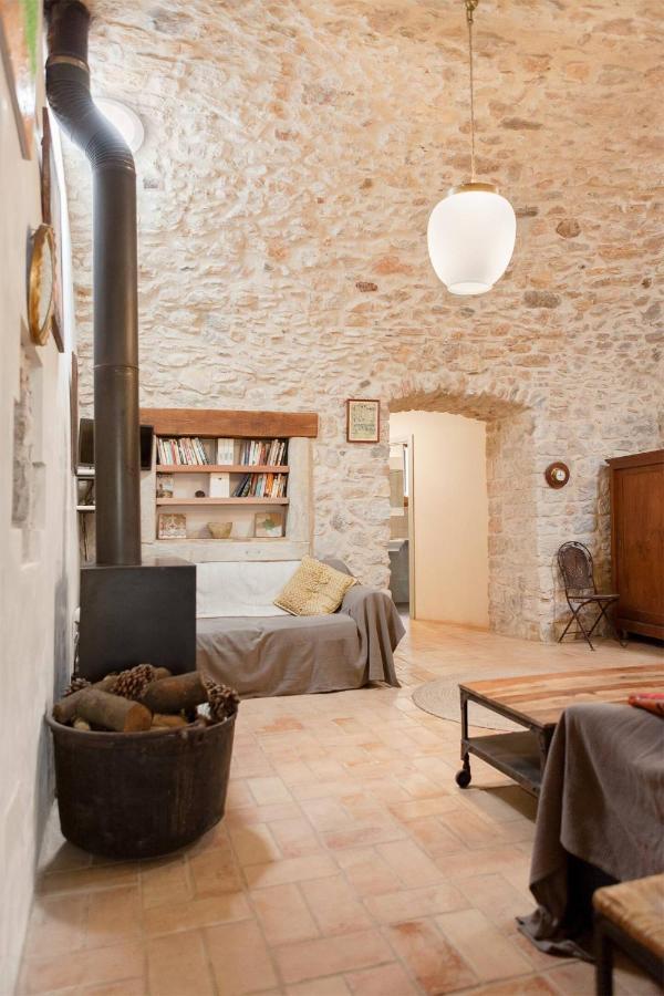 Feliu, Masia Stone House, And Ground-floor Apartment, Sant Daniel-girona *