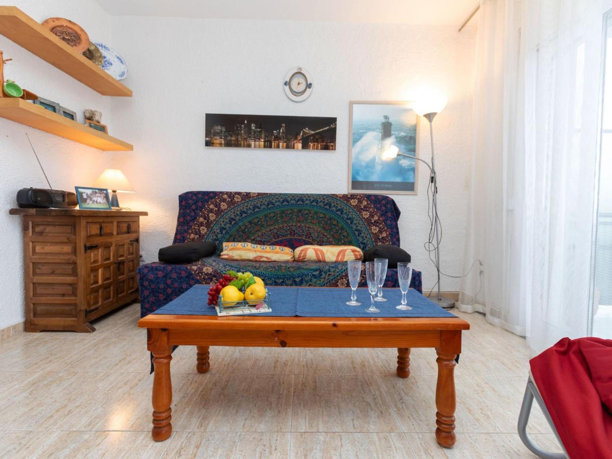 Apartment Les Oranetes By Interhome