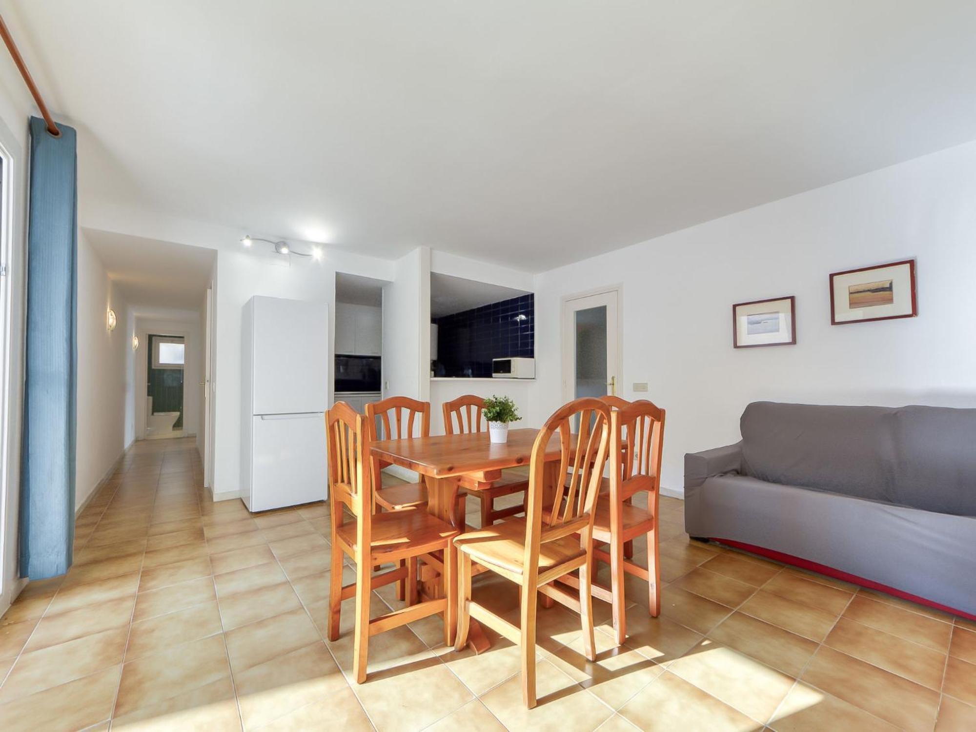 Apartment Platja De Roses-10 By Interhome
