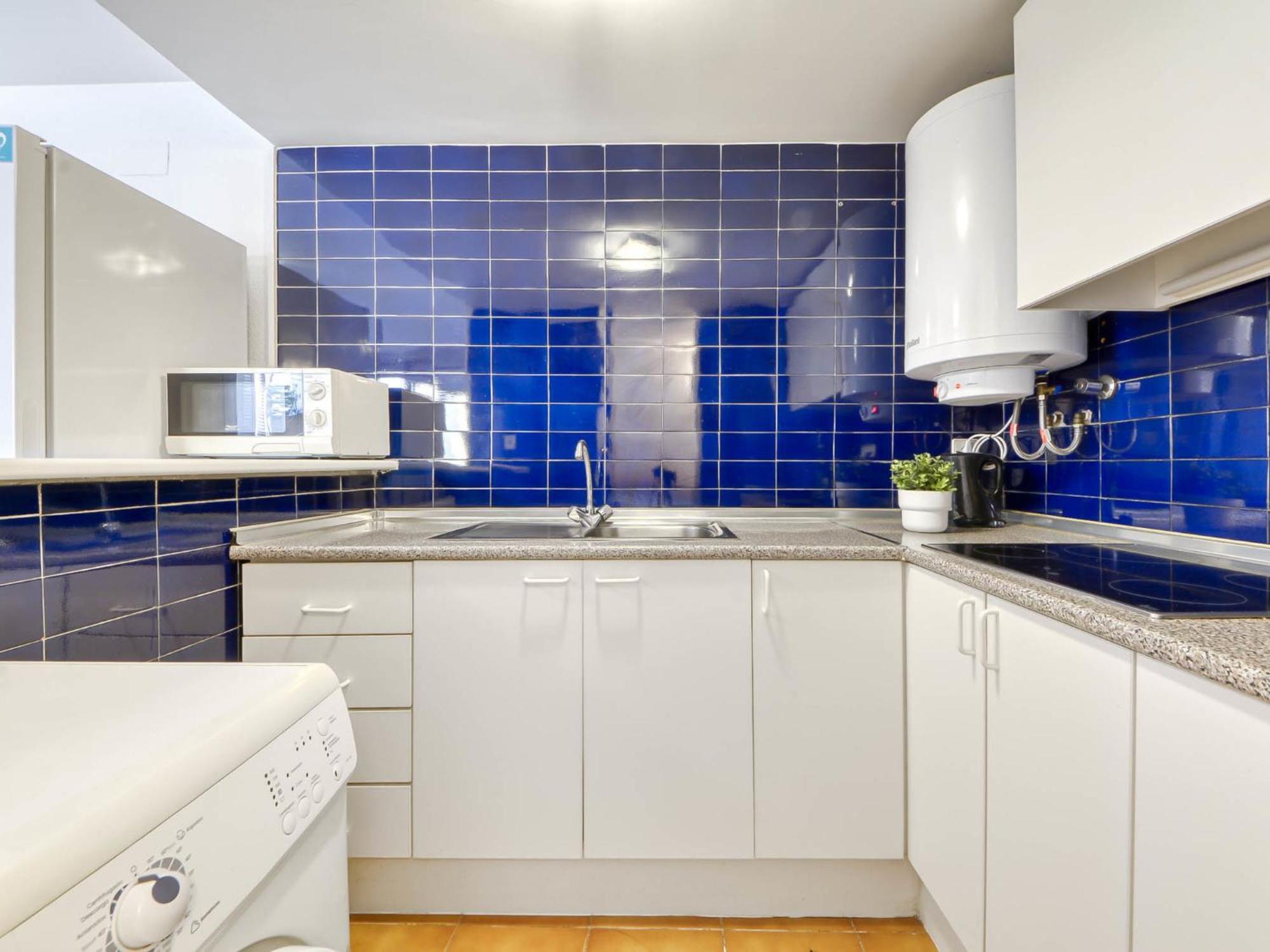 Apartamento Platja De Roses-7 *