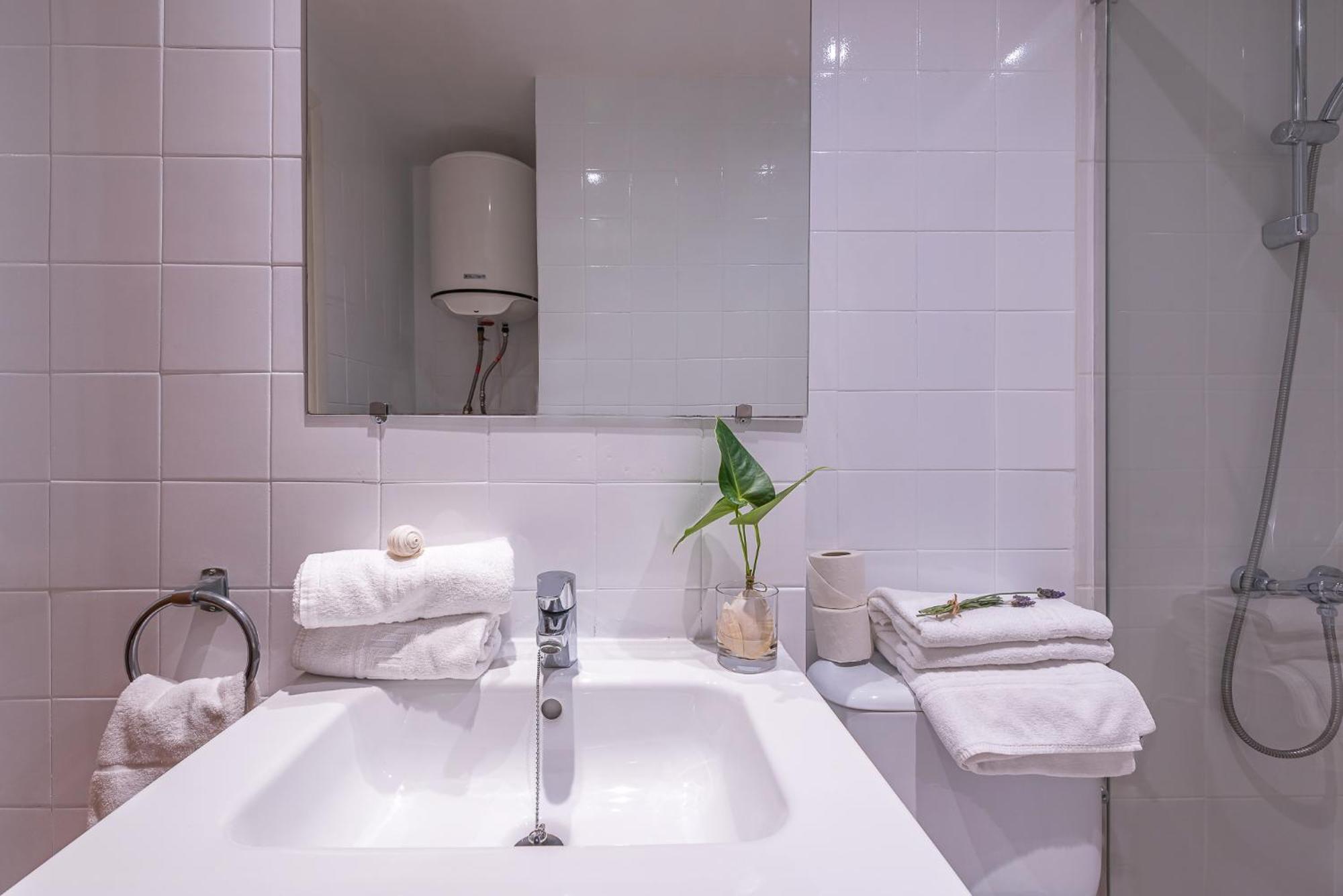 Aptos. Comte D'empuries Apartment *