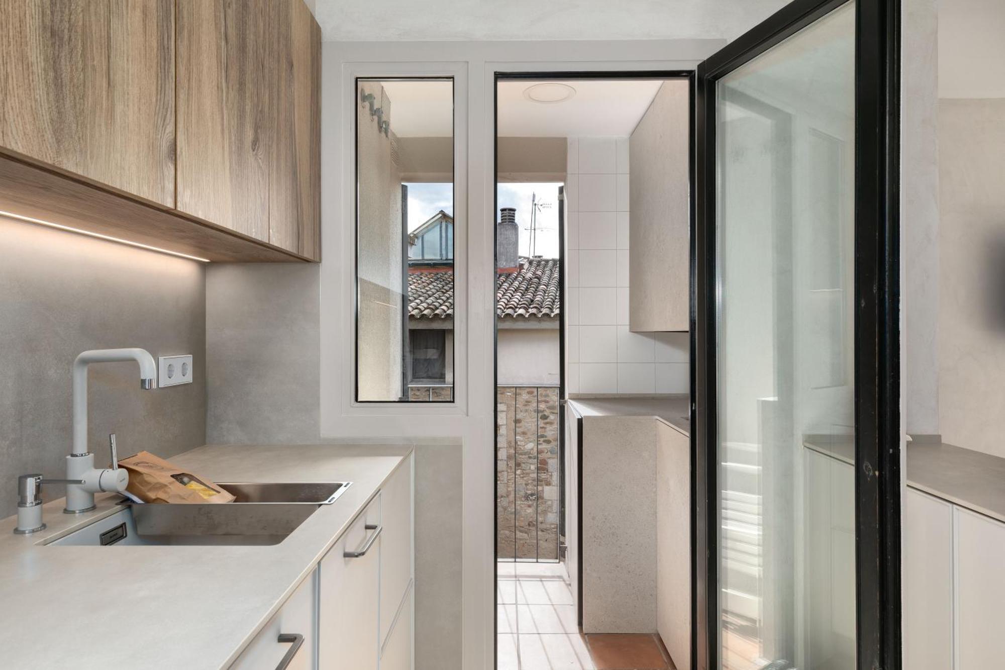 Flateli Pou Rodo 3 * Girona