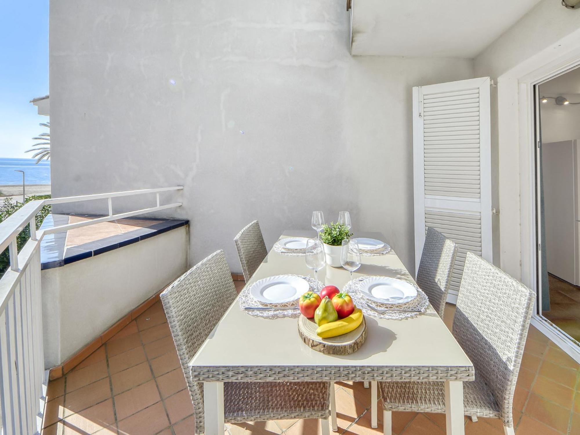 Apartment Platja De Roses-10 By Interhome