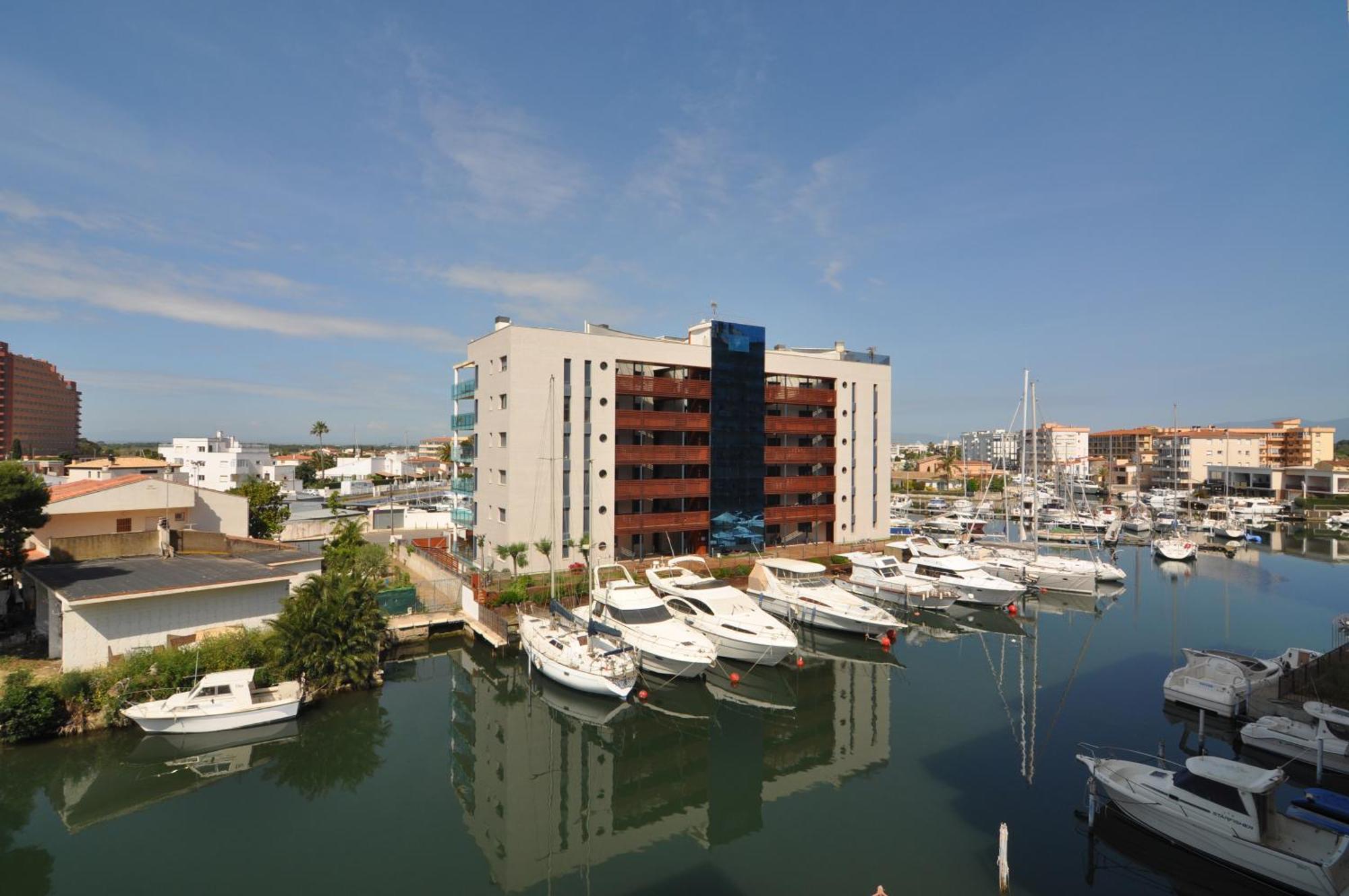 Rnet-port Margarita 3d * Rosas