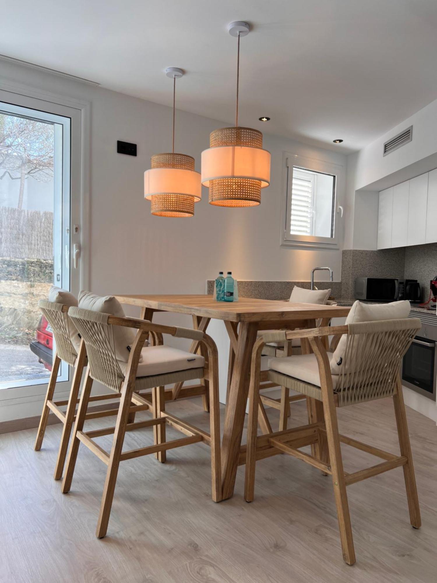 Canvas Apartments&lofts