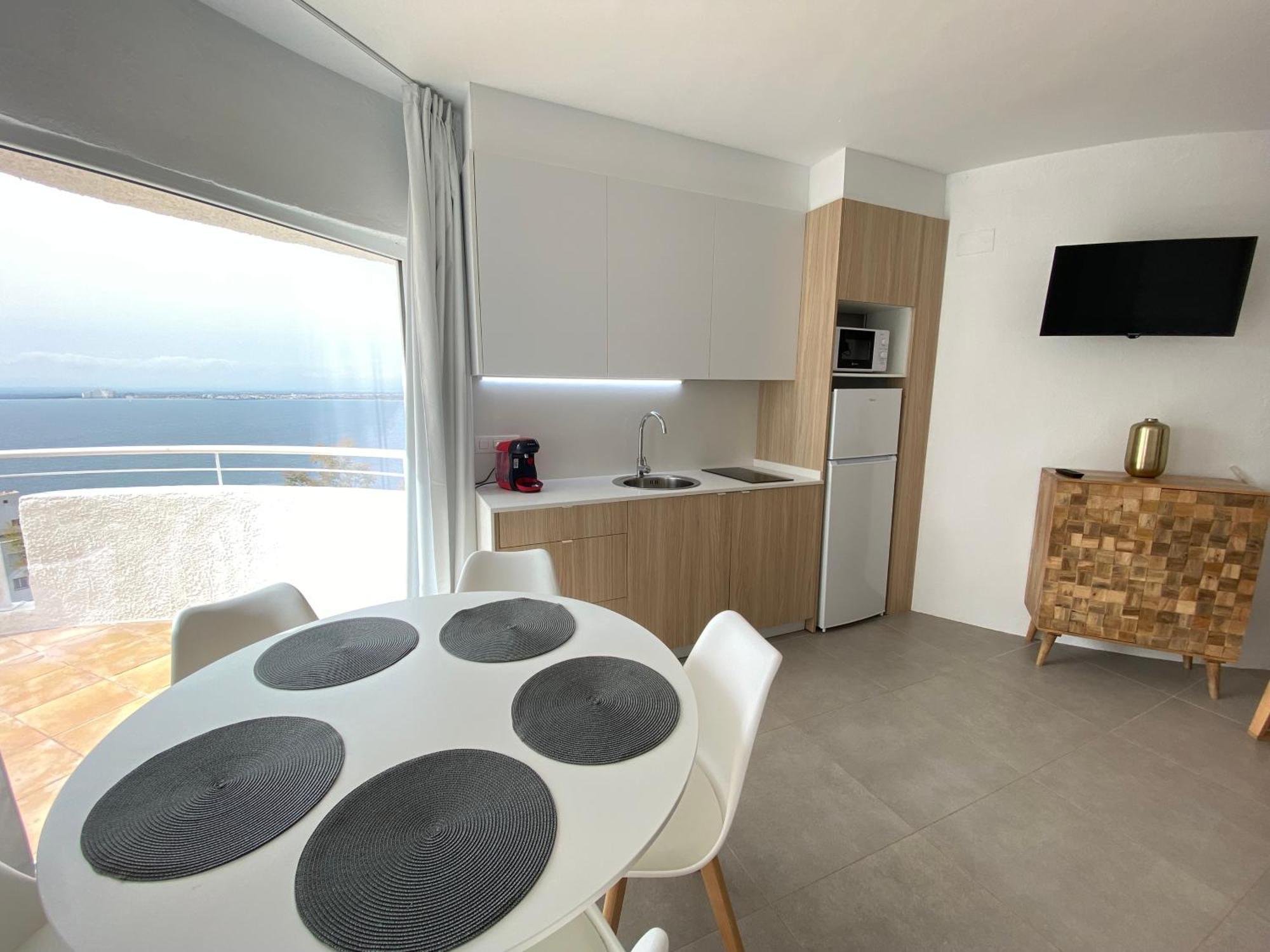 Agi Castell Mar Apartment Roses