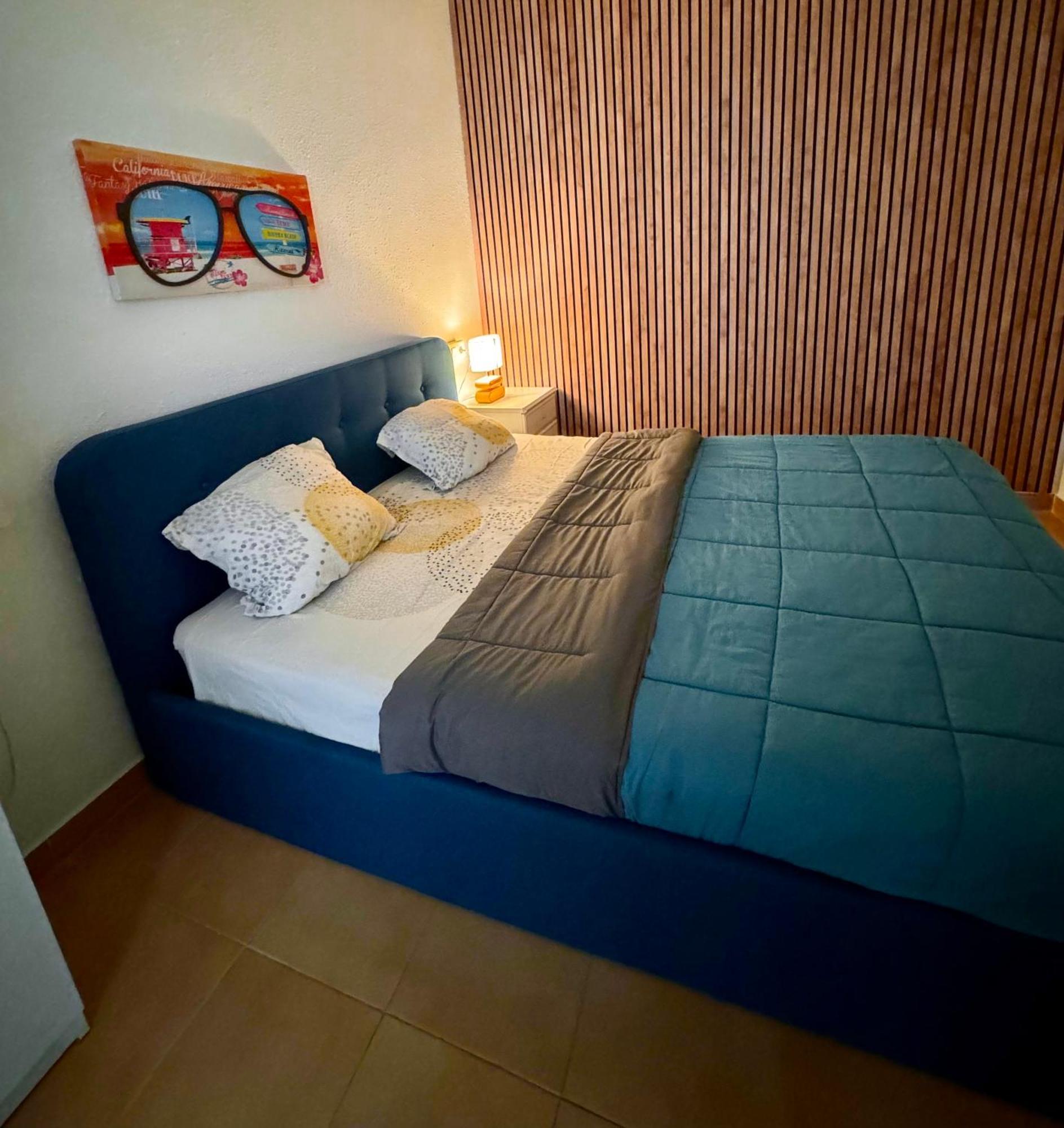 Roses Beach Apartment *