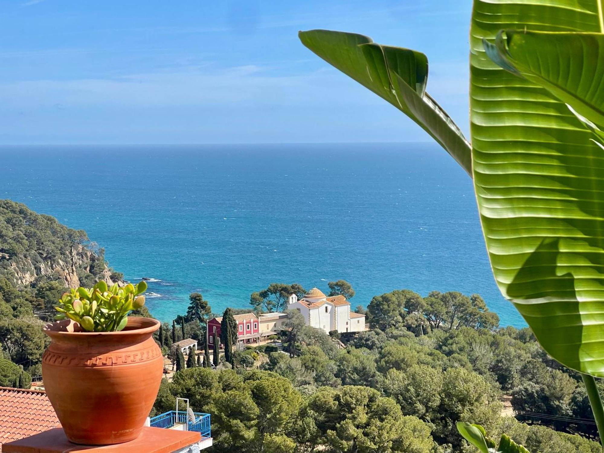 Seahomes Vacations, La Casa Blue Mediterranean Lifestyle Villa