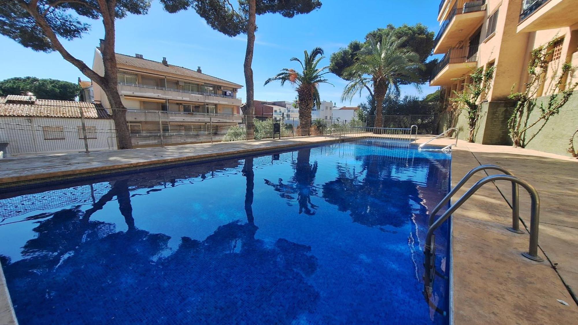 La Font Lovely Lestartit 400 Meter From The Apartamento L'Estartit