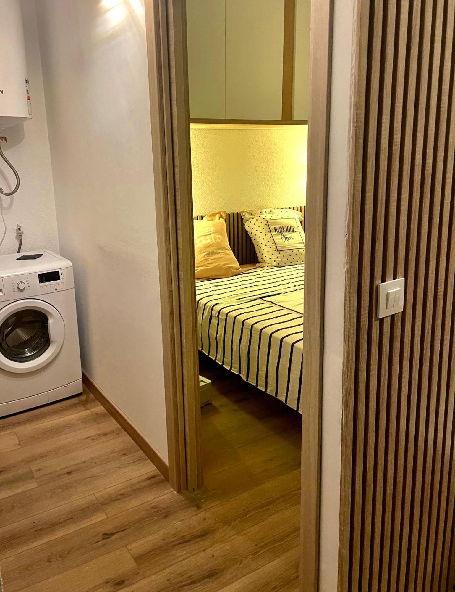 Santa Apartment