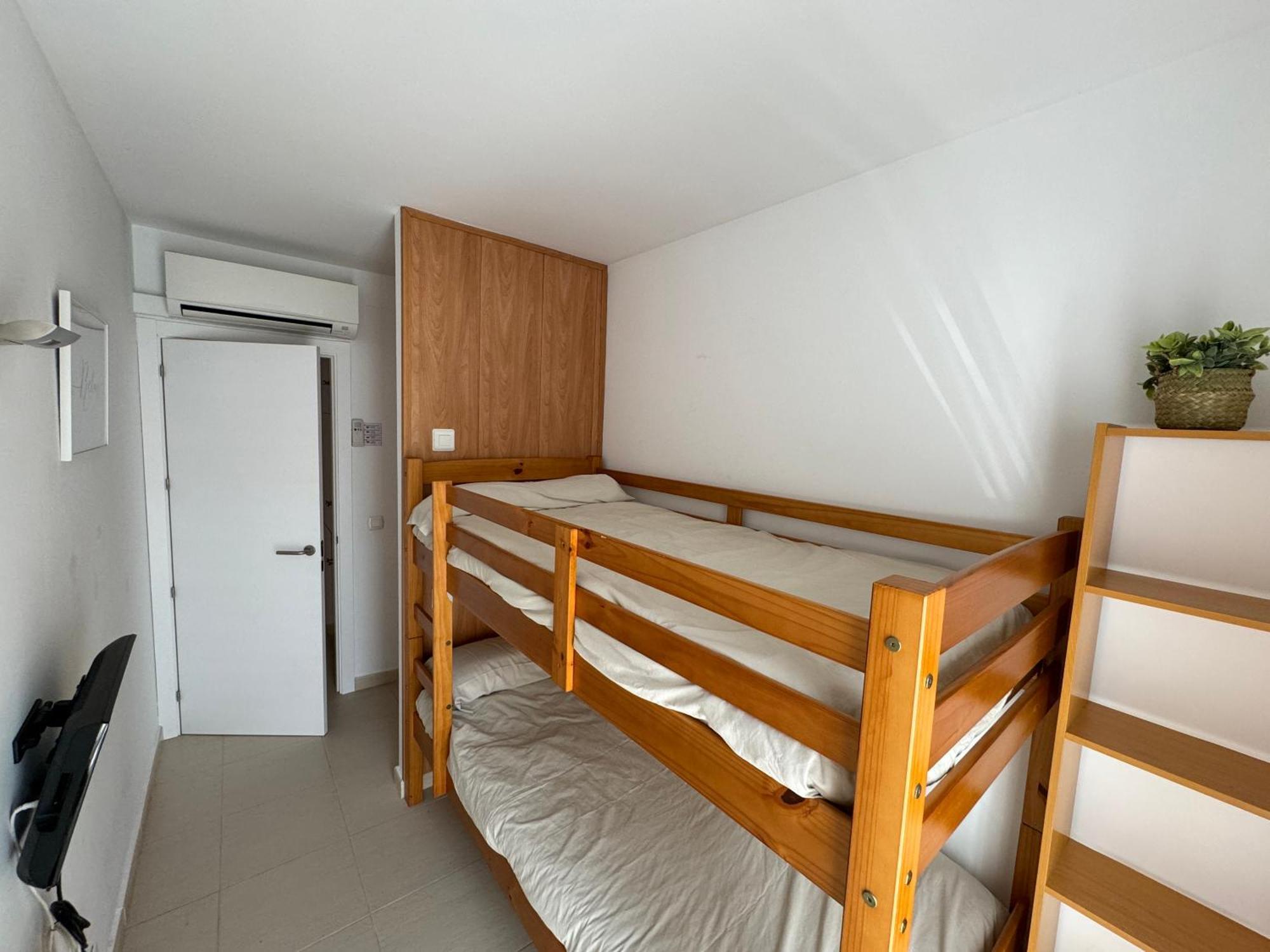 Preciosa Casa Con Piscina De Agua Salada Y Aire Acondicionado Holiday home Llanca