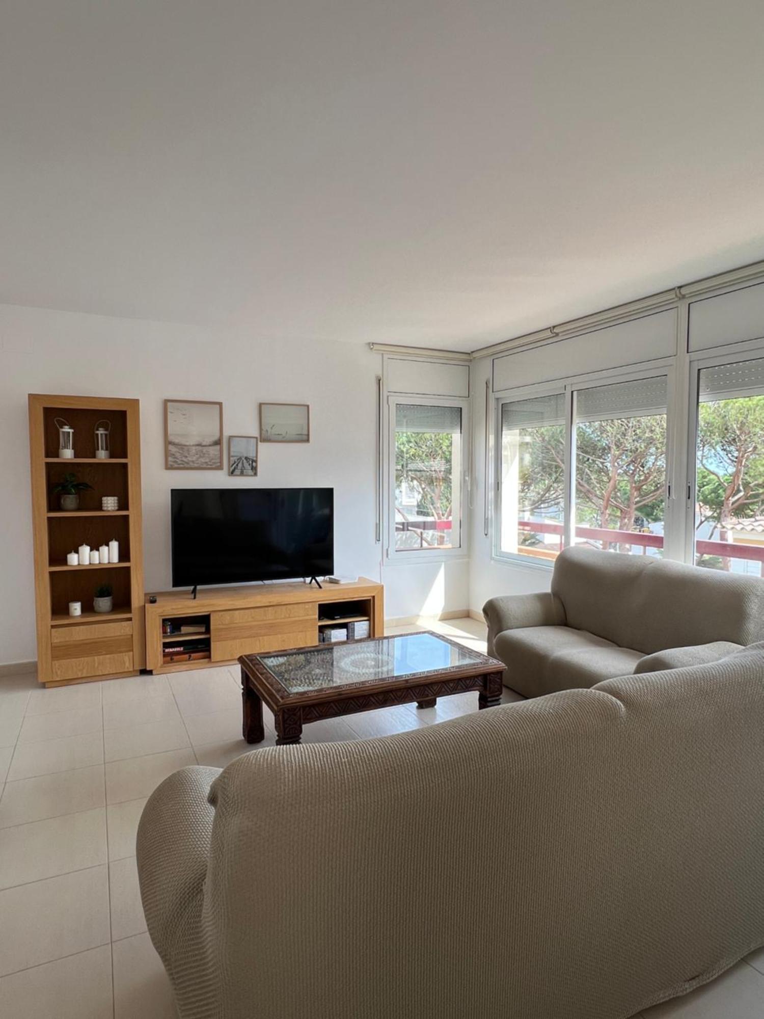 Сasa de vacaciones Preciosa Casa Con Piscina De Agua Salada Y Aire Acondicionado