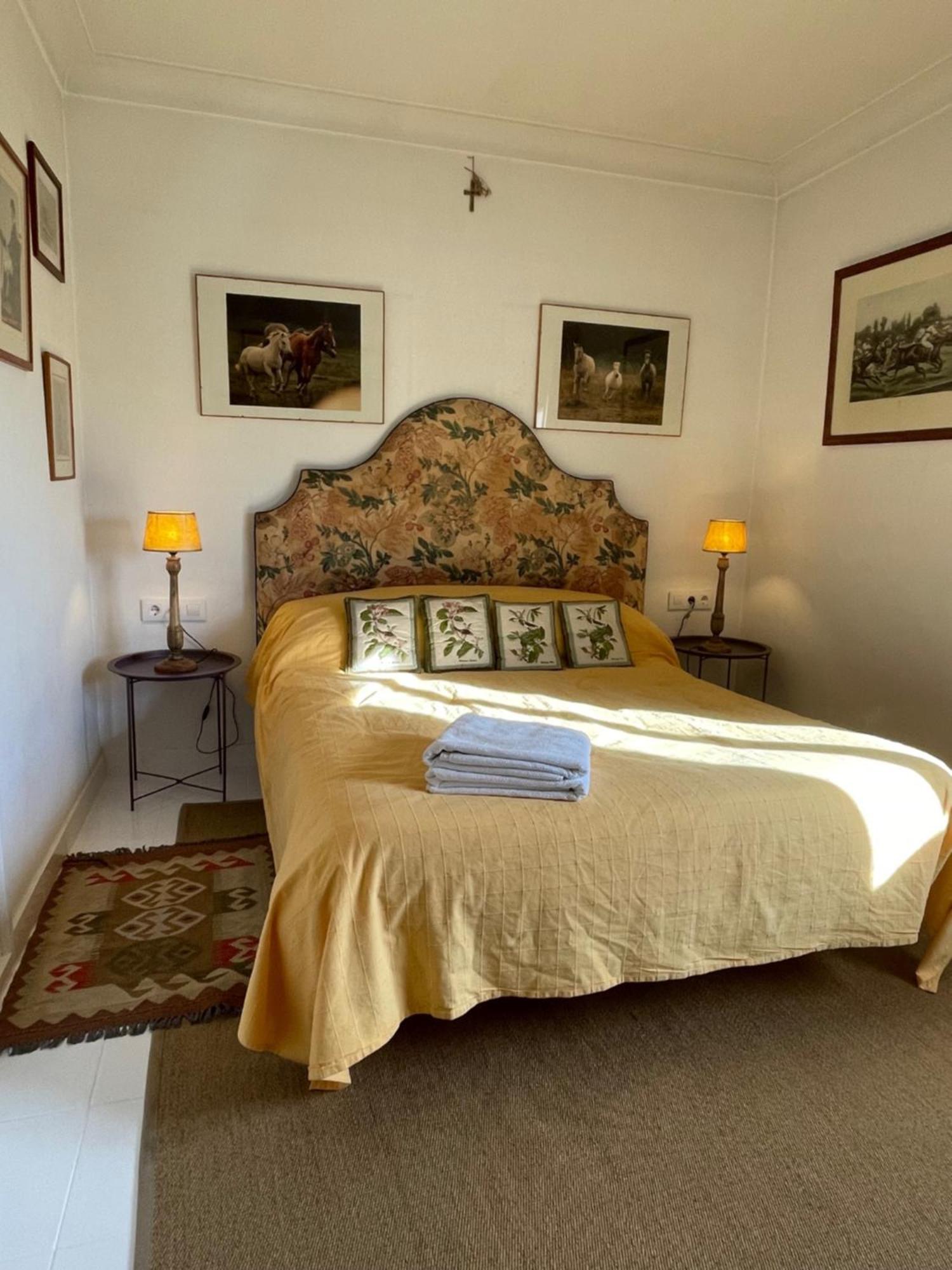 Campo La Carena Holiday home Garriguella
