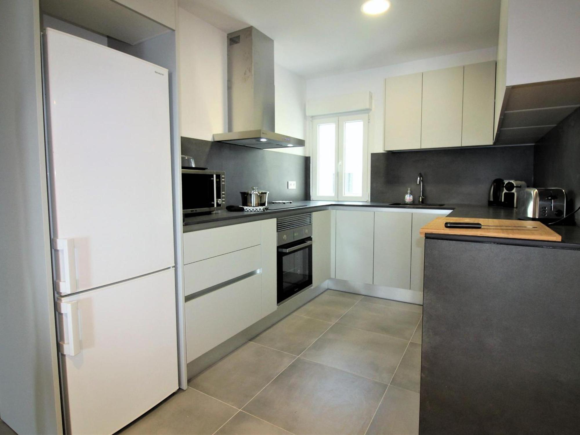 4075 - Puig 3-4, 2ª Linea, Completamente Renovado, Full Equip, En Pleno Centro, Vista Al Mar. Wifi - Es-258-85 * Rosas