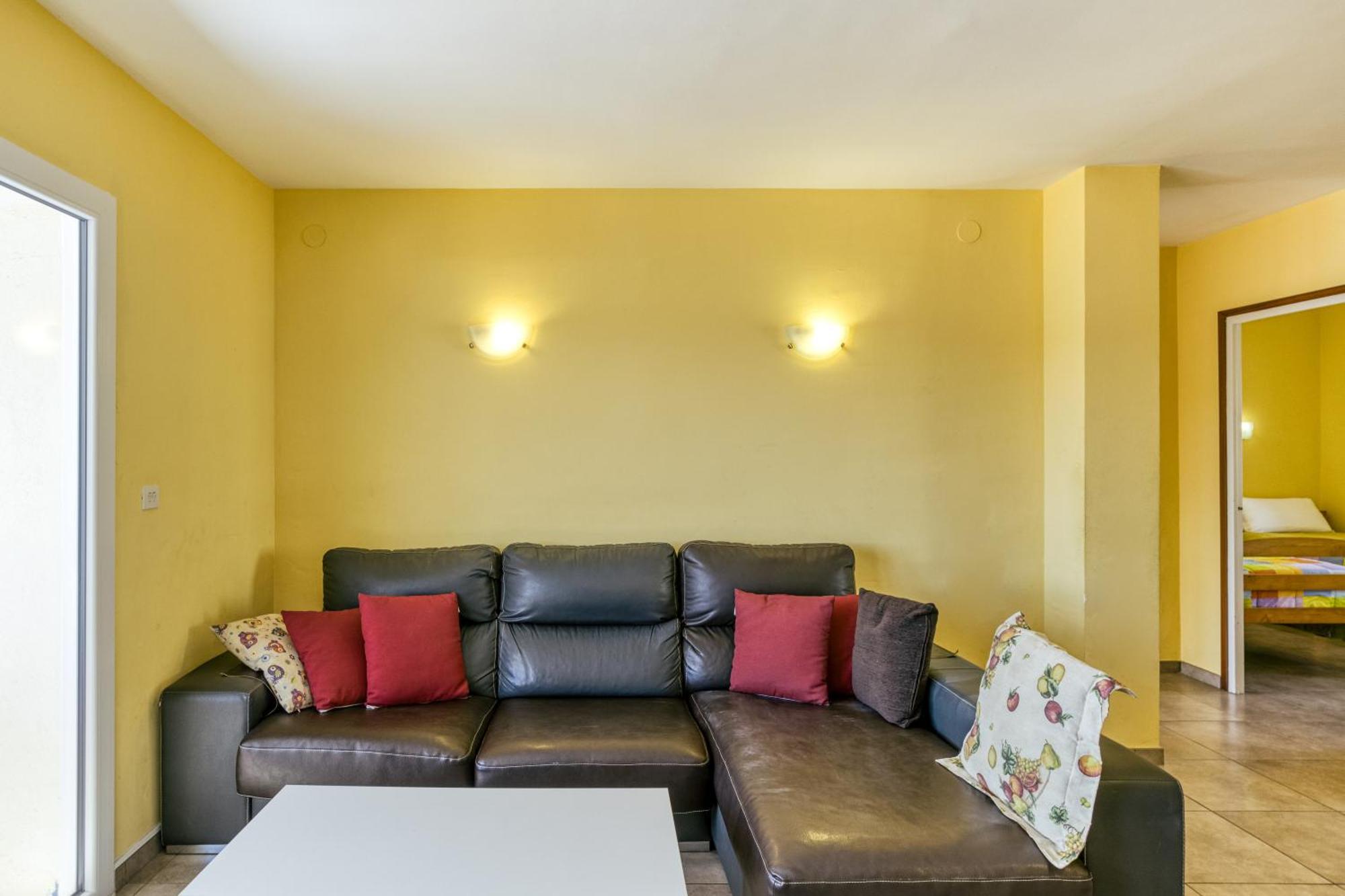 Apartment Escala Riells *
