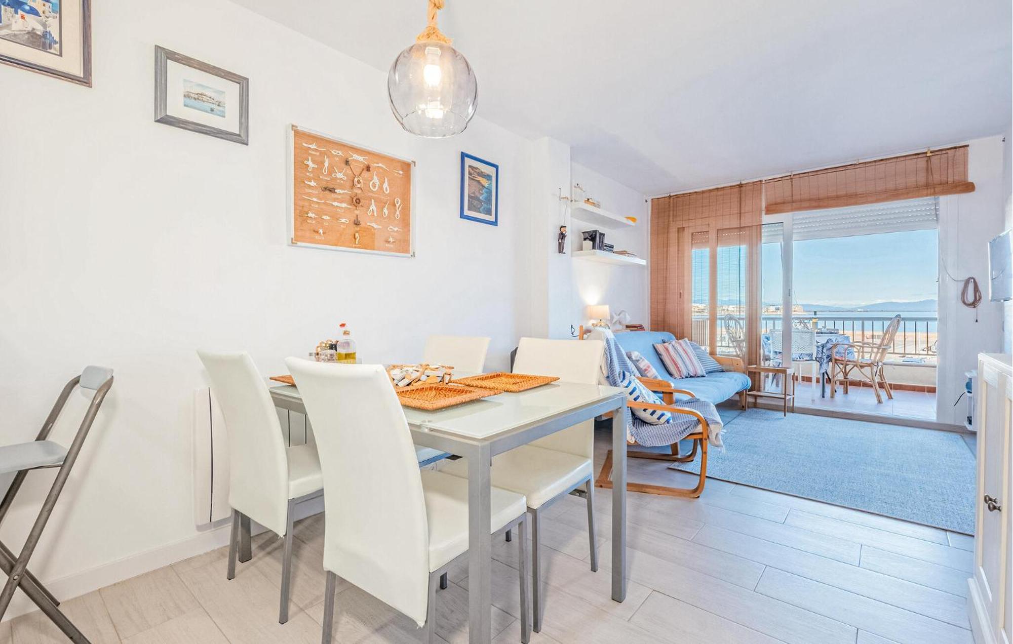 Lovely In Lescala With Kitchen Apartamento *