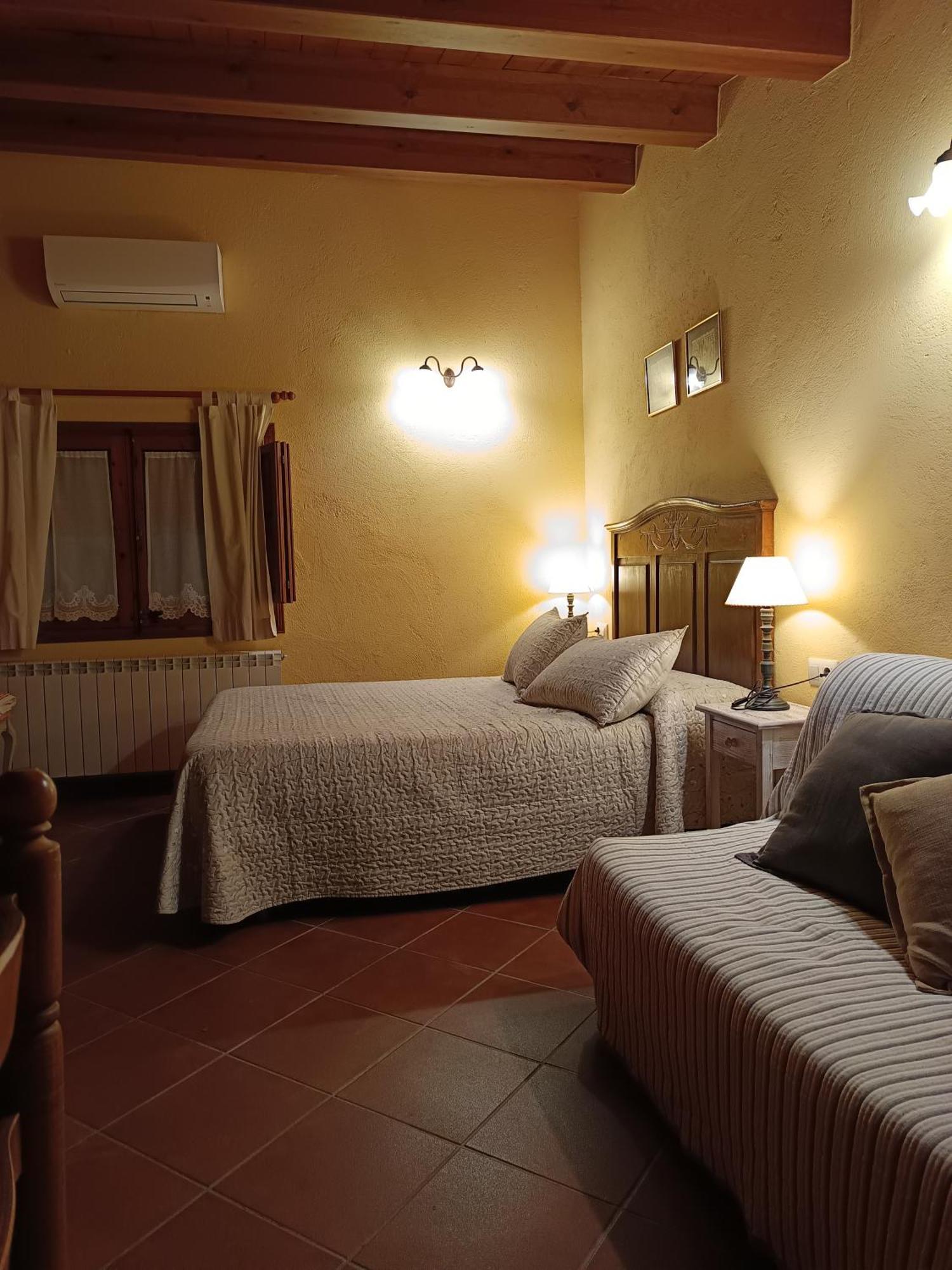 Calaliu Country house Peratallada