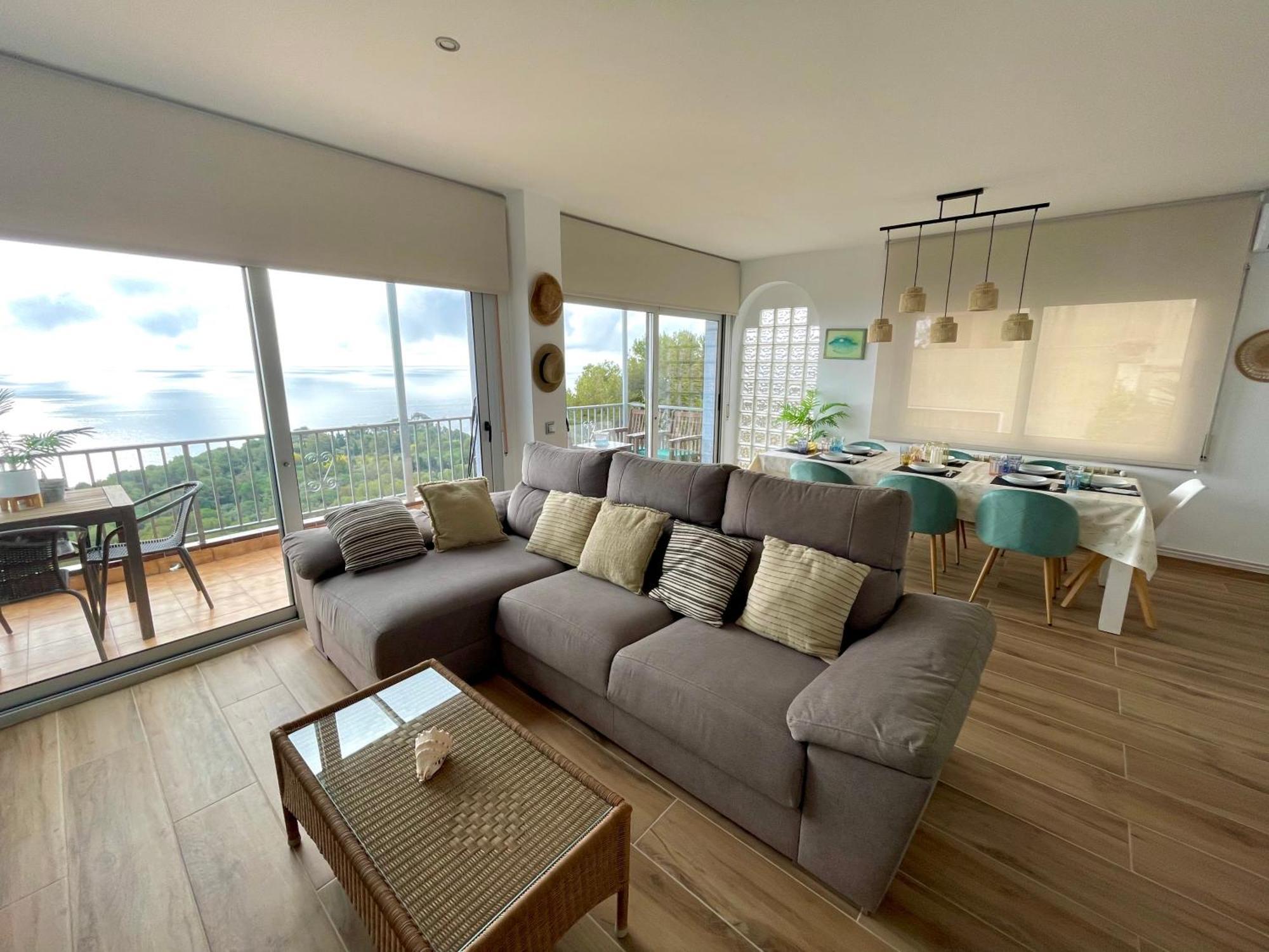 Villa Seahomes Vacations, La Casa Blue Mediterranean Lifestyle