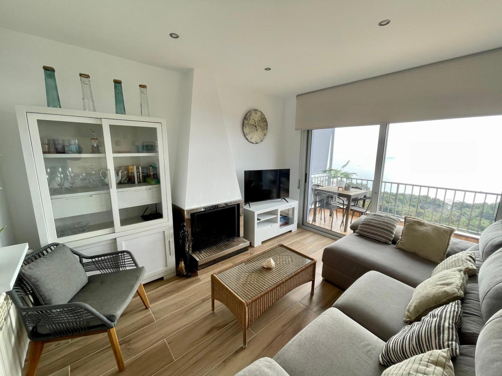 Seahomes Vacations, La Casa Blue Mediterranean Lifestyle