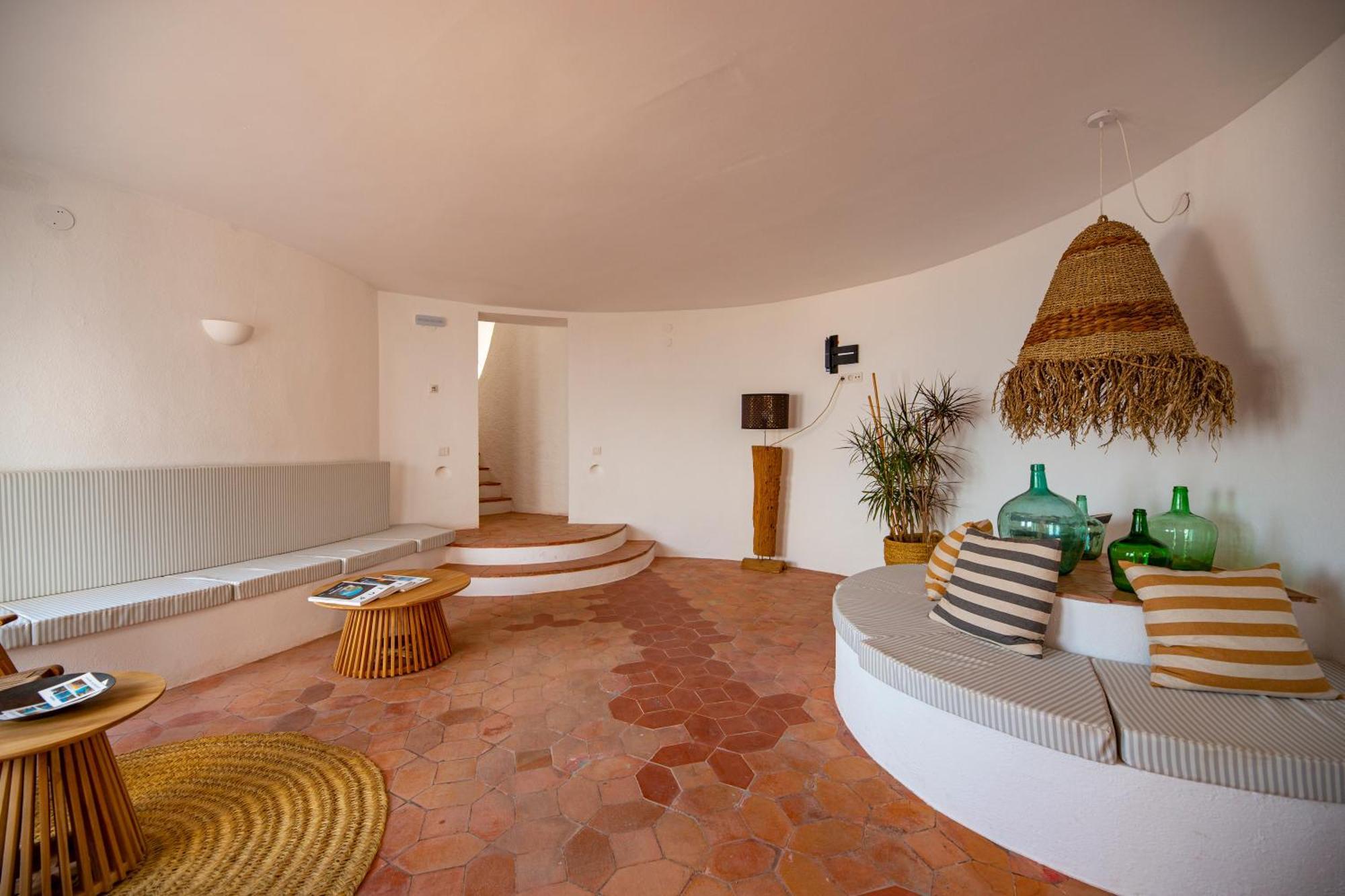 Agi Castell Mar Apartment