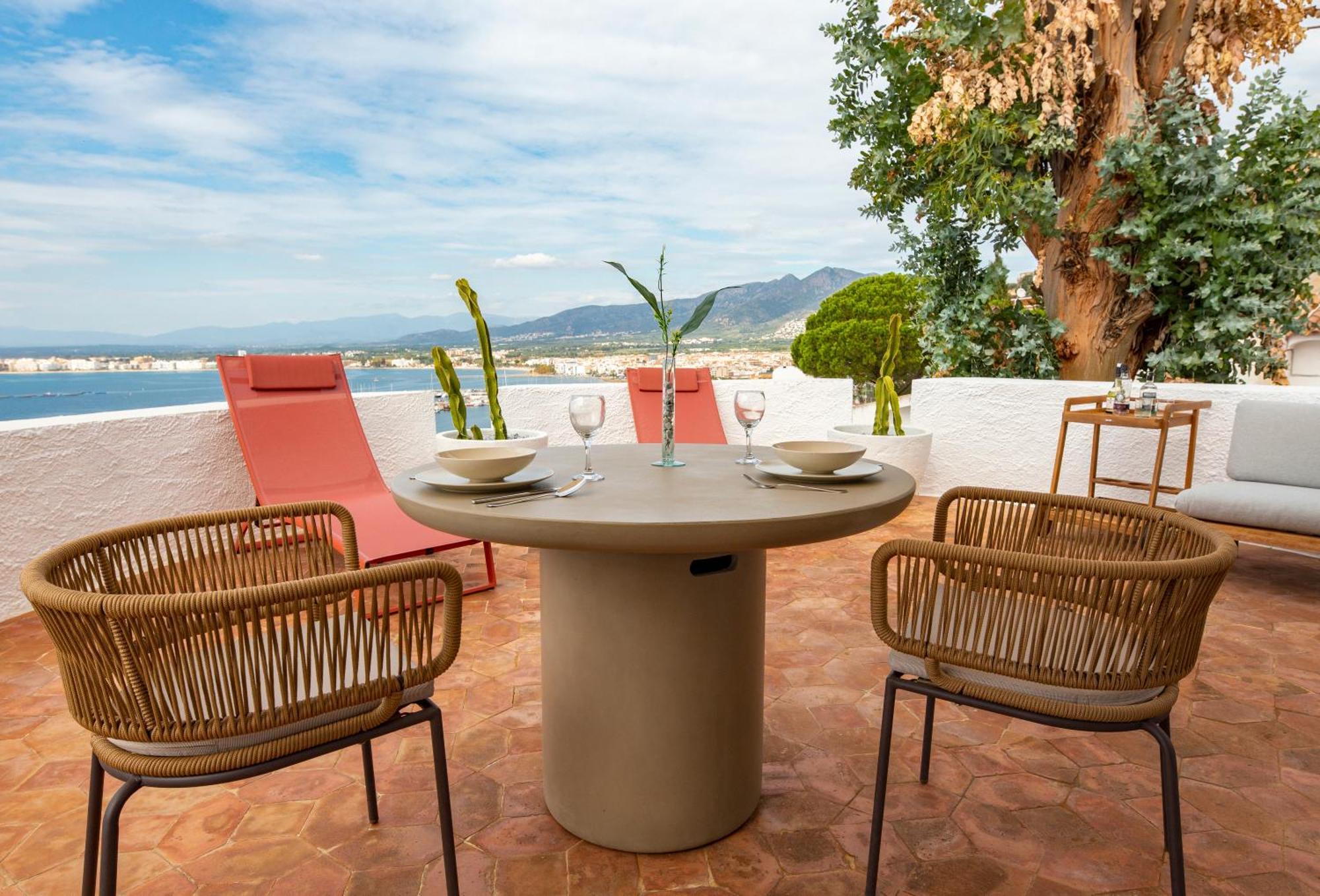 Agi Castell Mar Apartment
