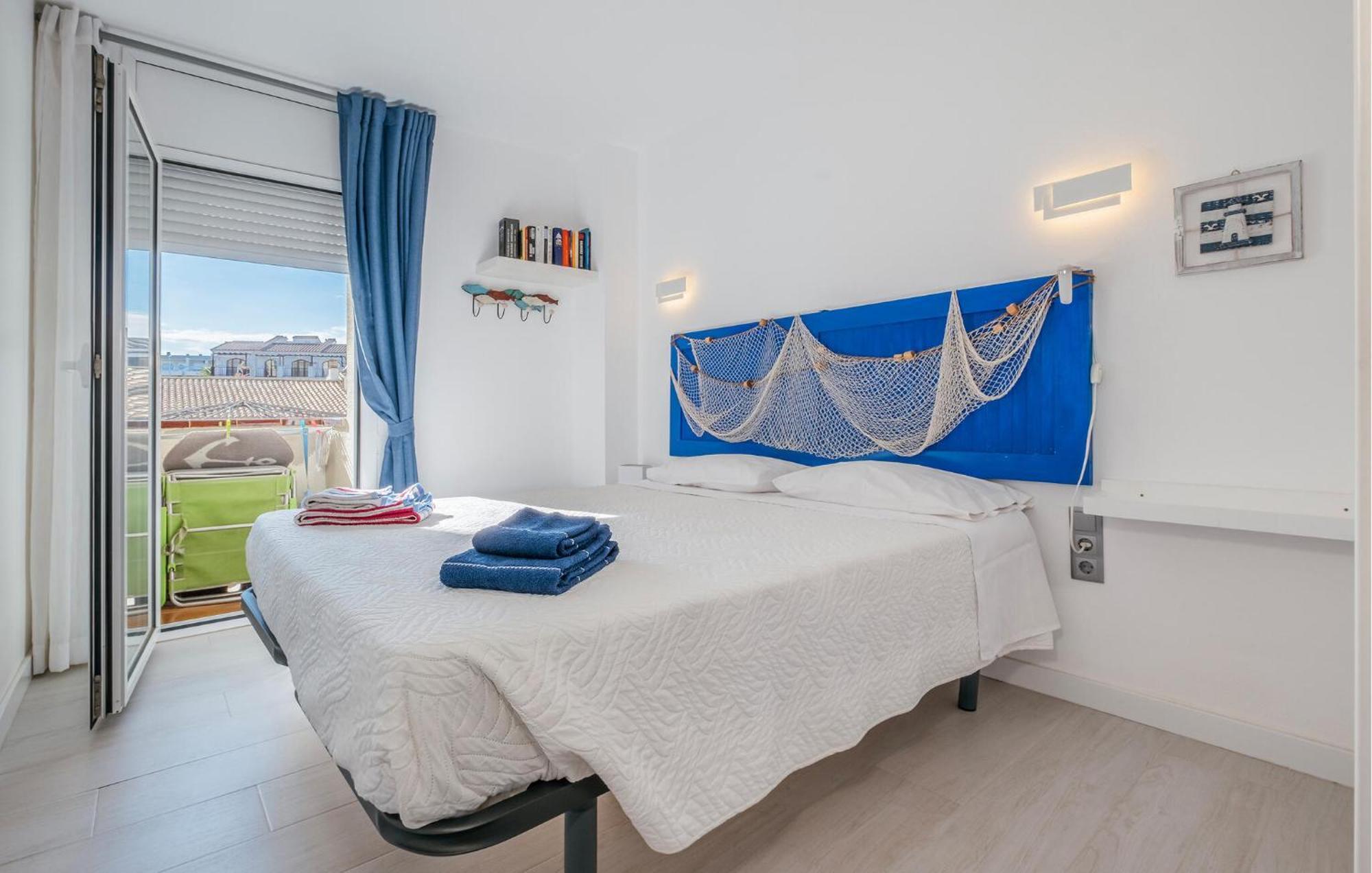 Lovely In Lescala With Kitchen Apartamento *