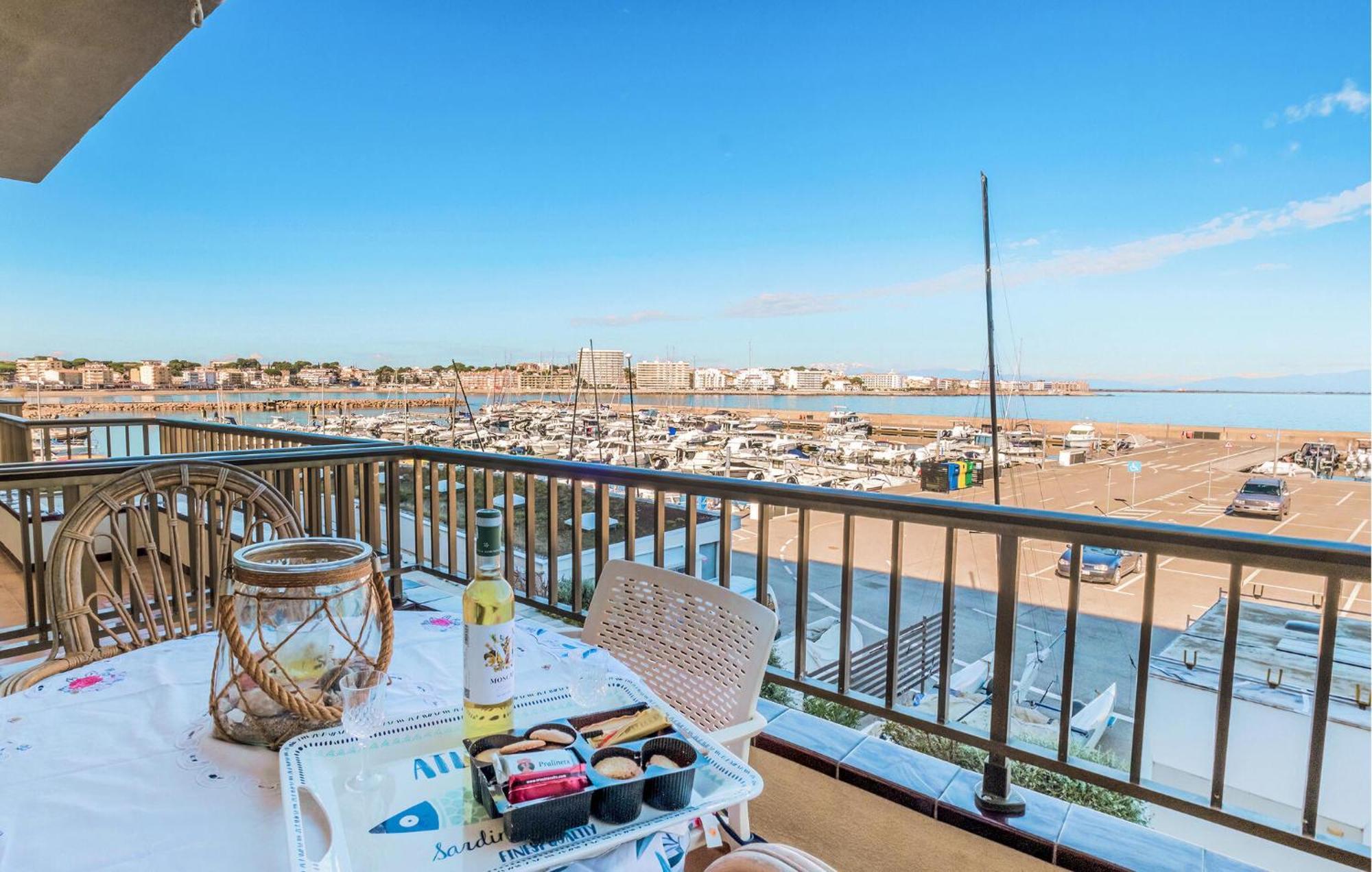 Lovely In Lescala With Kitchen Apartamento *
