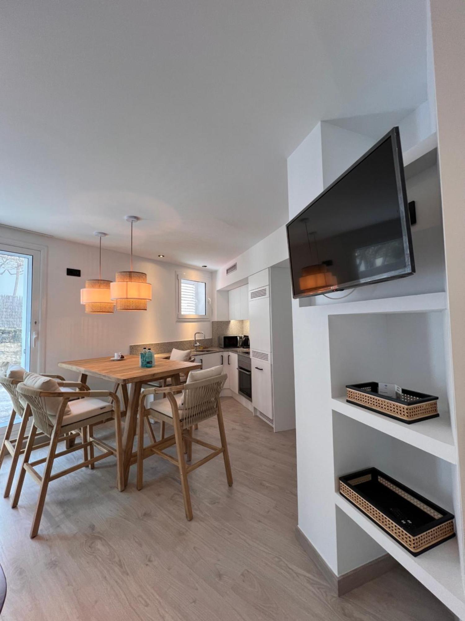 Canvas Apartments&lofts *