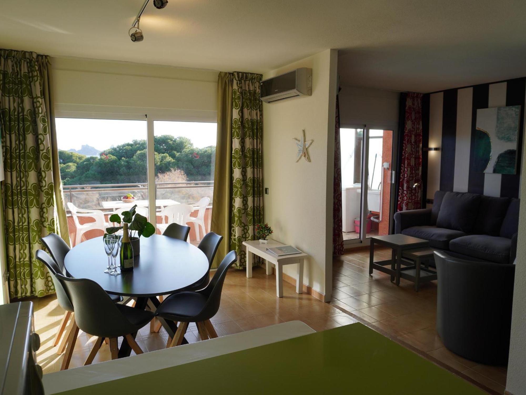 Apartamento Pineda 43, - Centro - Es-323-49 L'Estartit