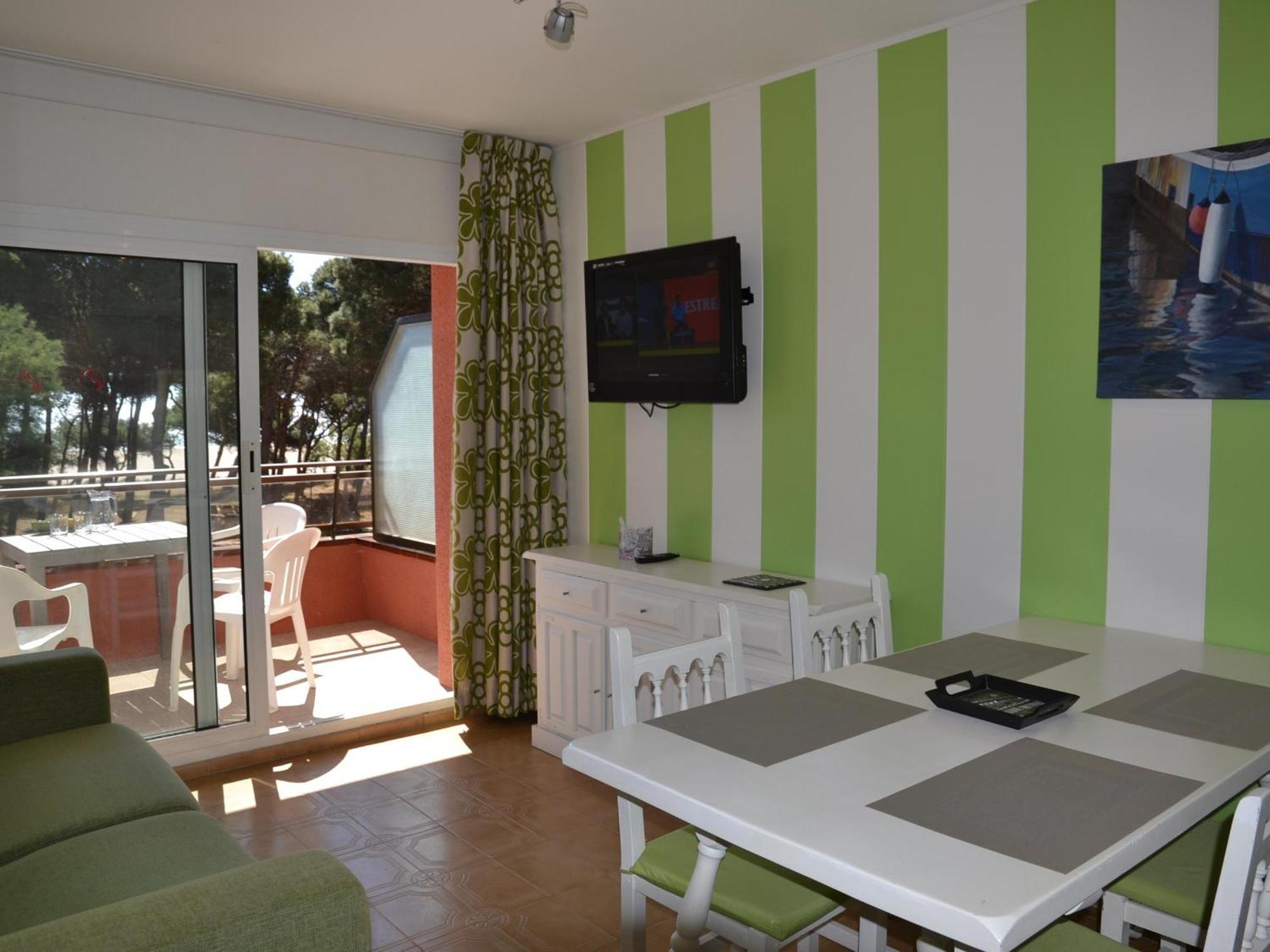 En Primera Linea De Playa Con Piscina Y Terraza - - Es-323-26 Apartment