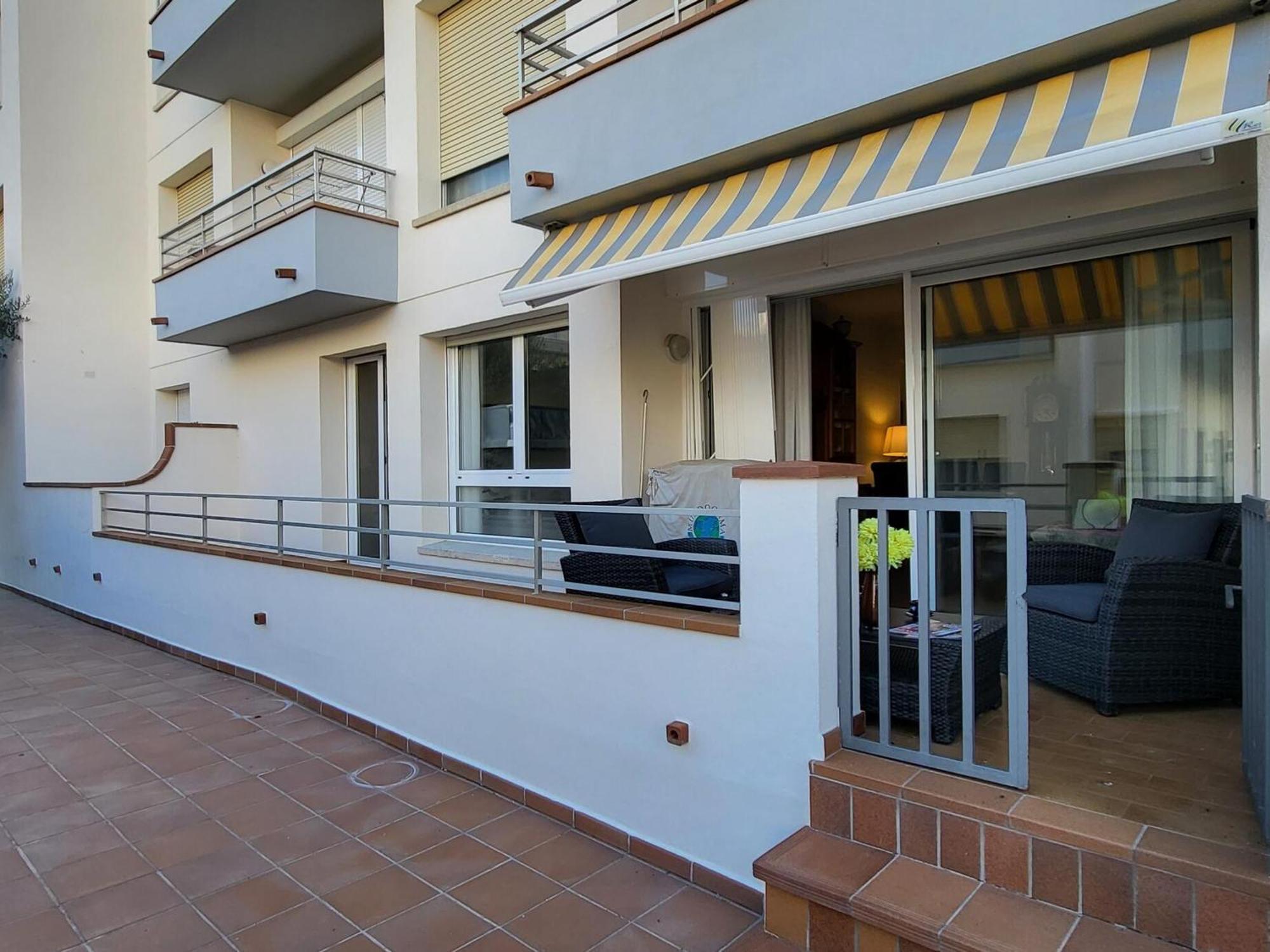 En Planta Baja Con Piscina, A 600m De Playa Y Centro En - Es-323-39 Apartment