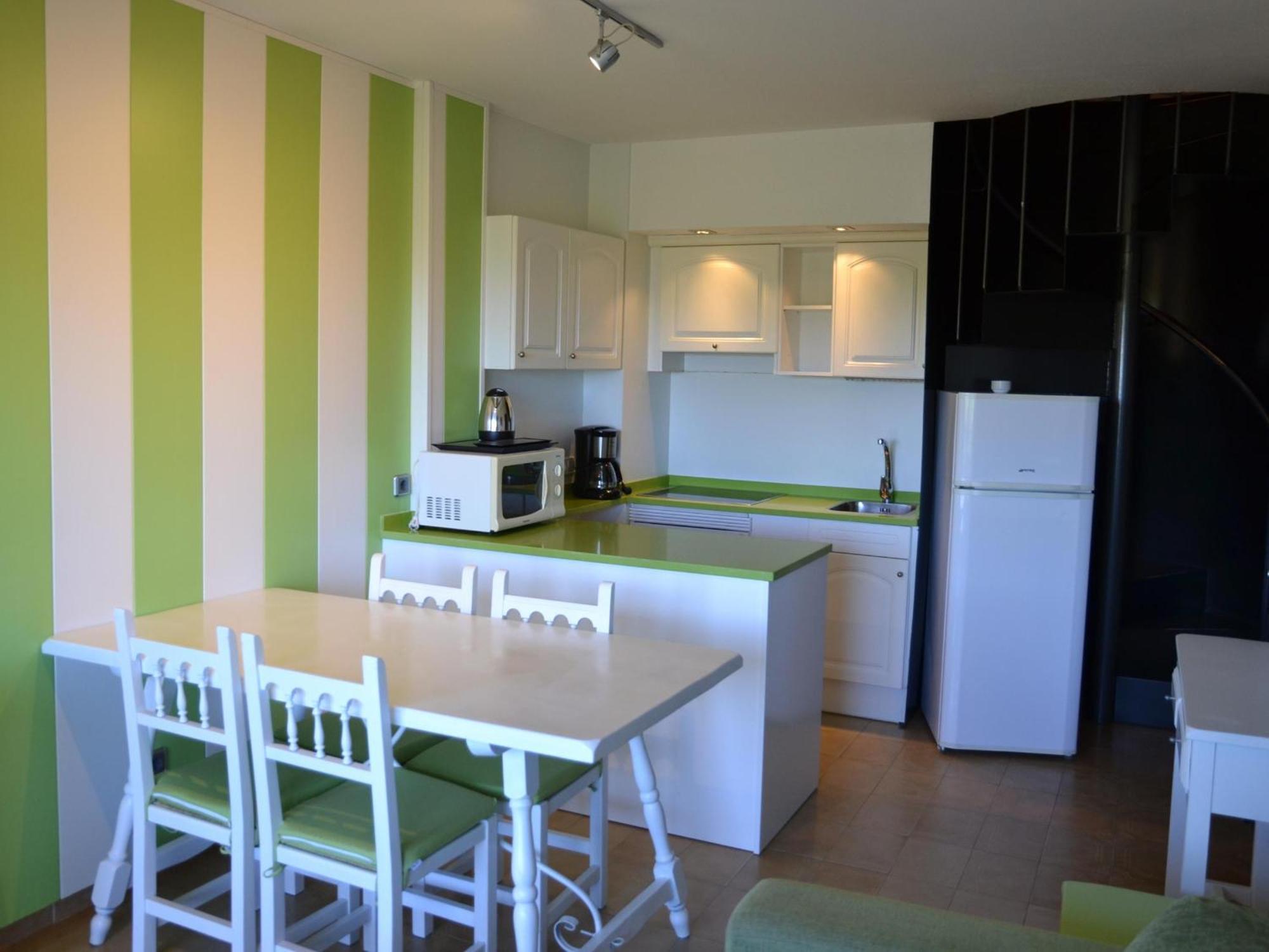 Apartamento Pineda 42 - L'estartit, Center - Es-323-38 L'Estartit
