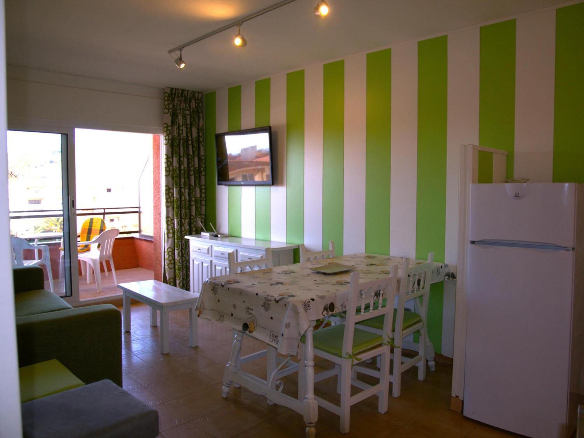 Apartment Amplio En La Playa Con Piscina Y Aire Acondicionado, Cerca Del Centro Y Supermercado - Es-323-37