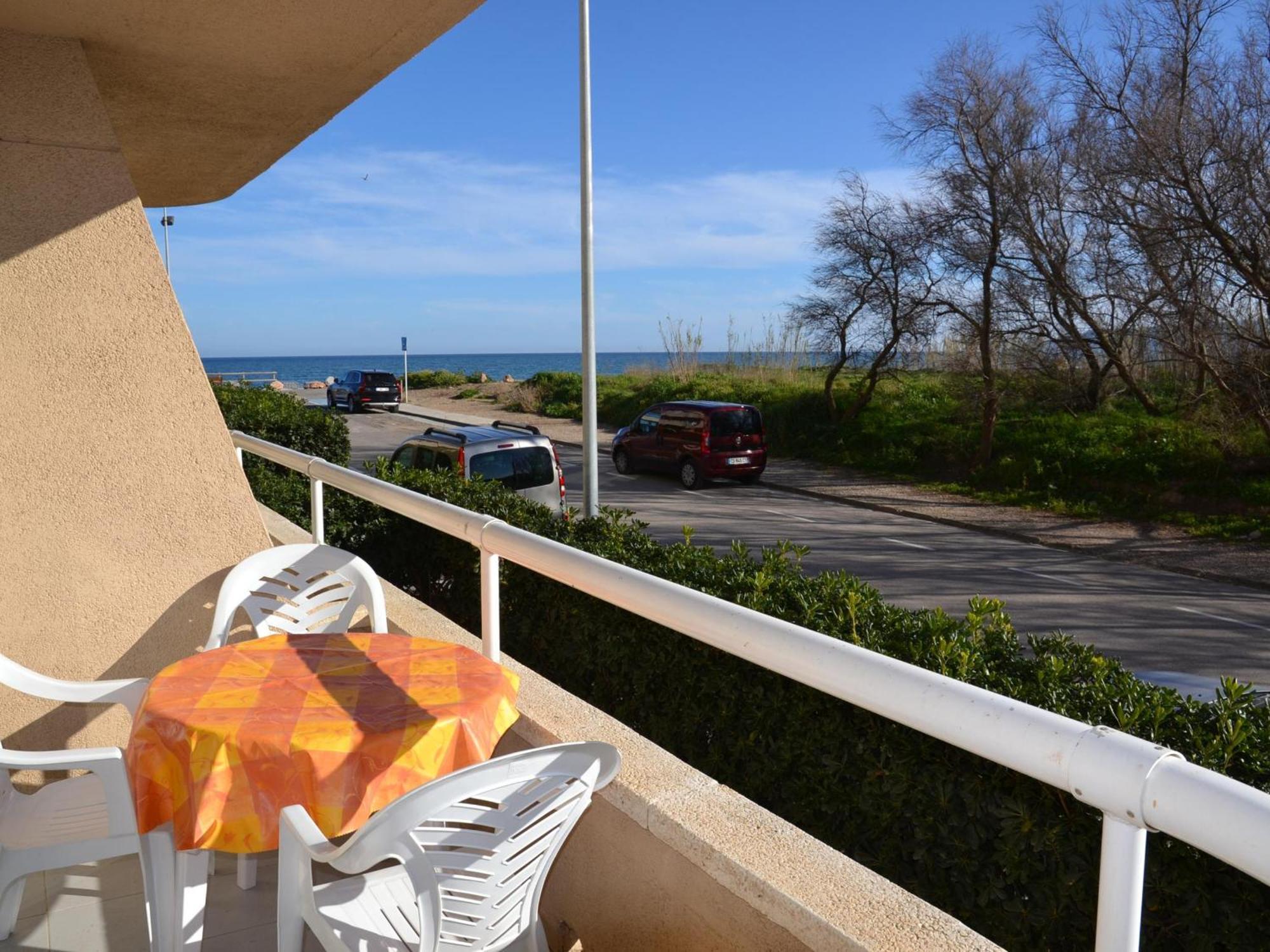 Acogedor En La Playa Con Acceso Directo Al Mar Y Piscina En - Es-323-22 * L'Estartit