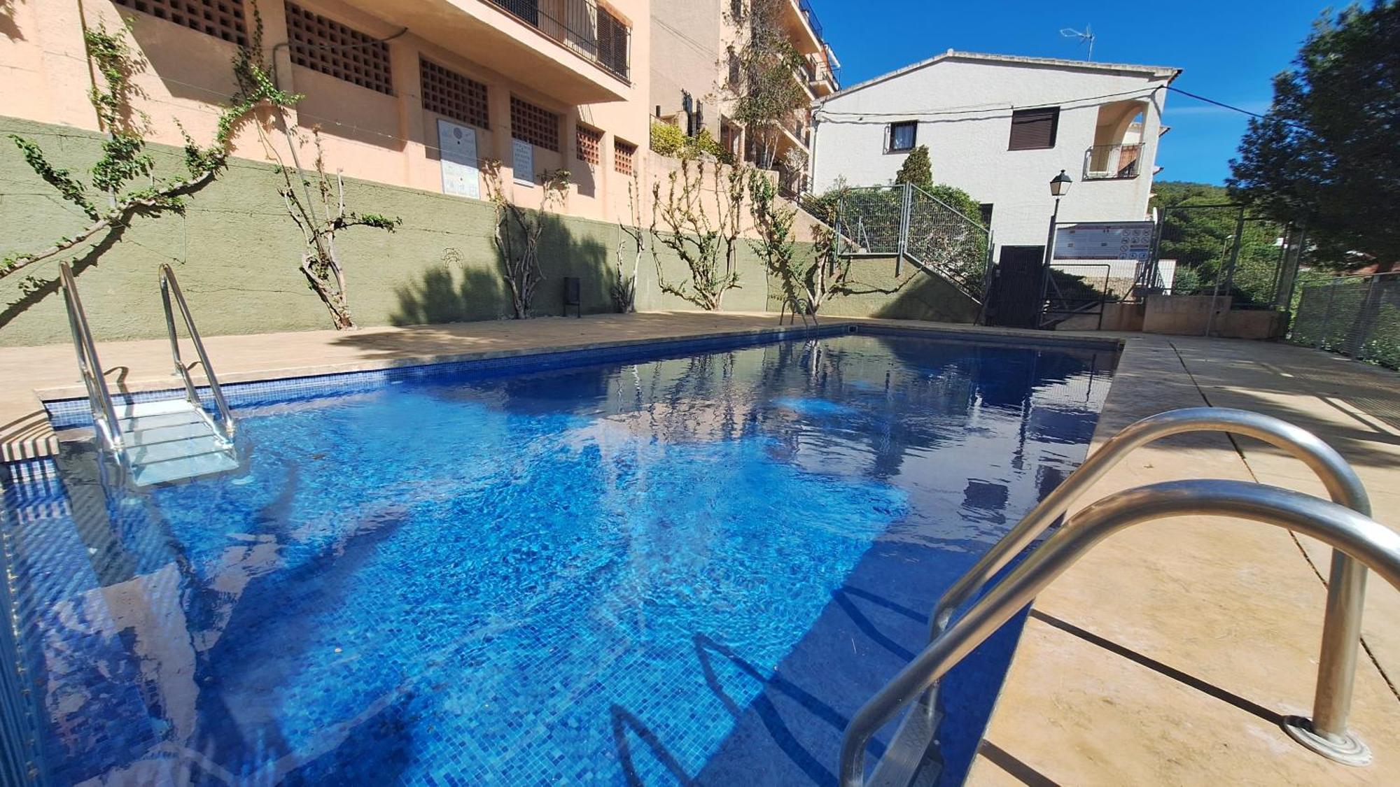 Apartamento La Font Lovely Lestartit 400 Meter From The