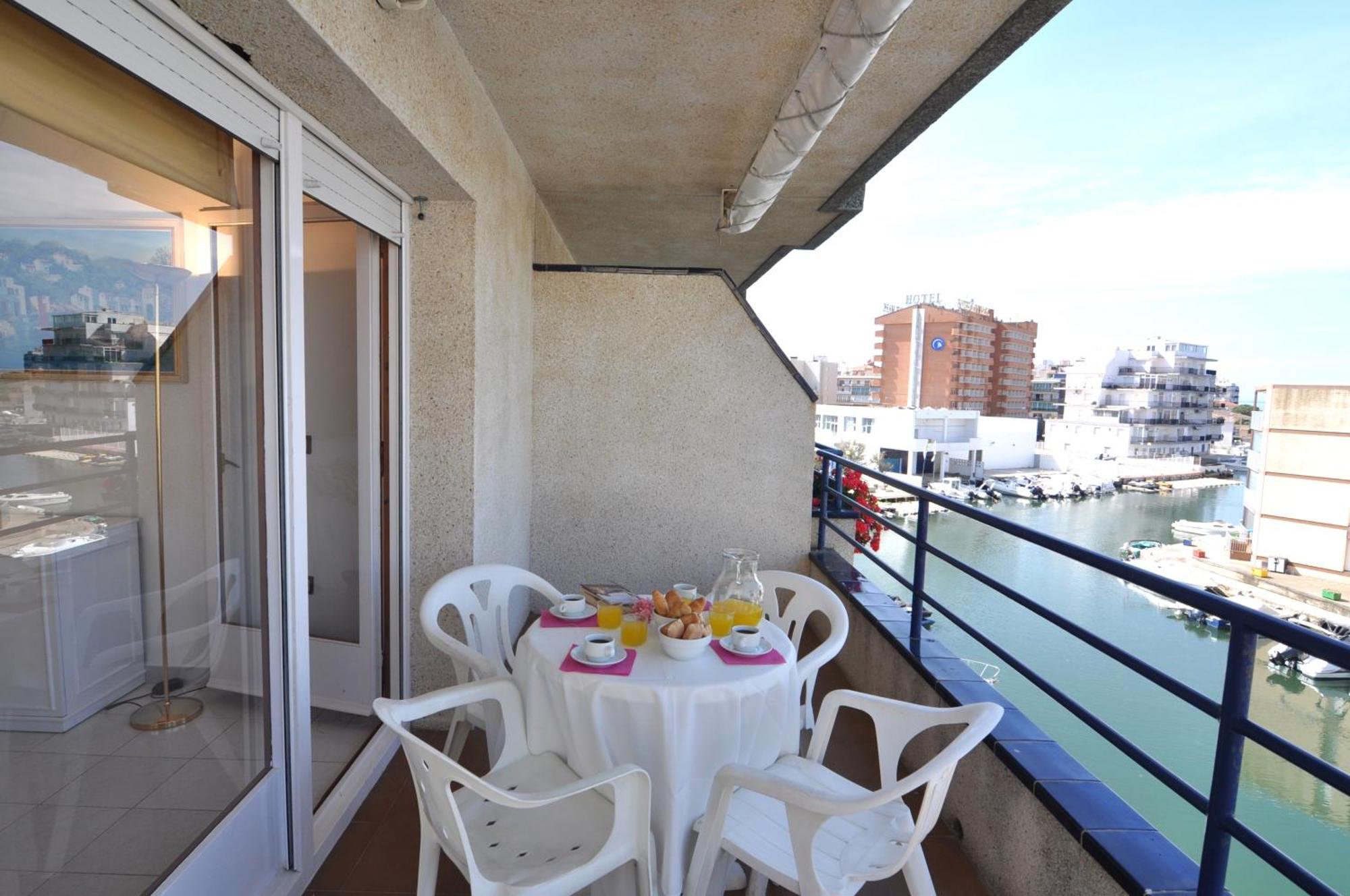 Apartamento Rnet-port Margarita 3d Rosas