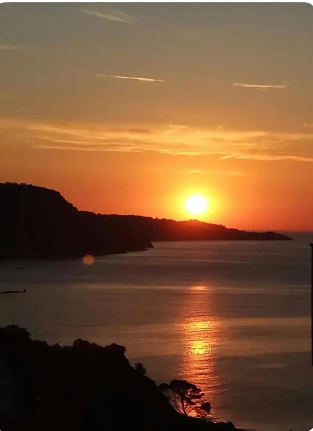 Cala Salions, Chalana I Girona