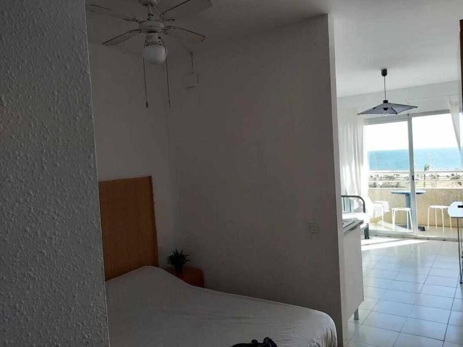 Miami 402estudio Situado En Primera Linea De Mar Apartment Empuriabrava