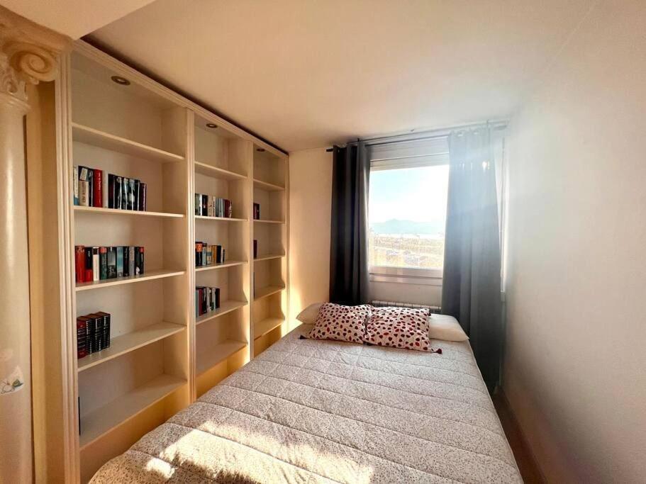 3apartamento De Tres Apartamento *