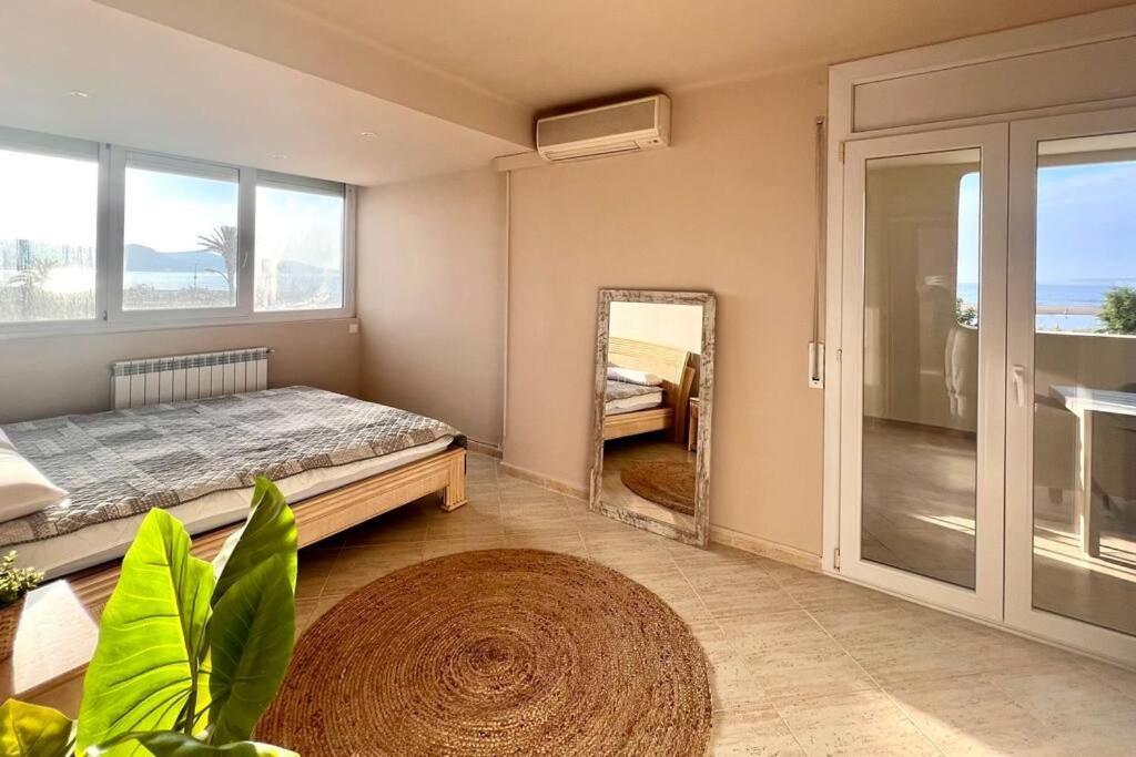 3apartamento De Tres * Ampuriabrava