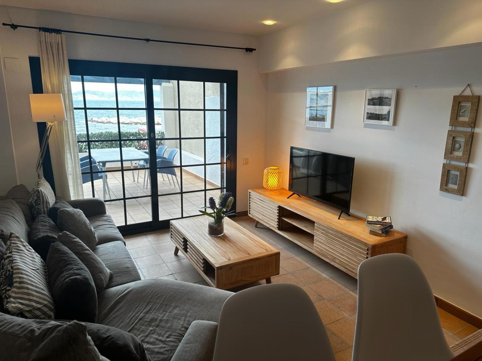 Anna Apartment L'Escala