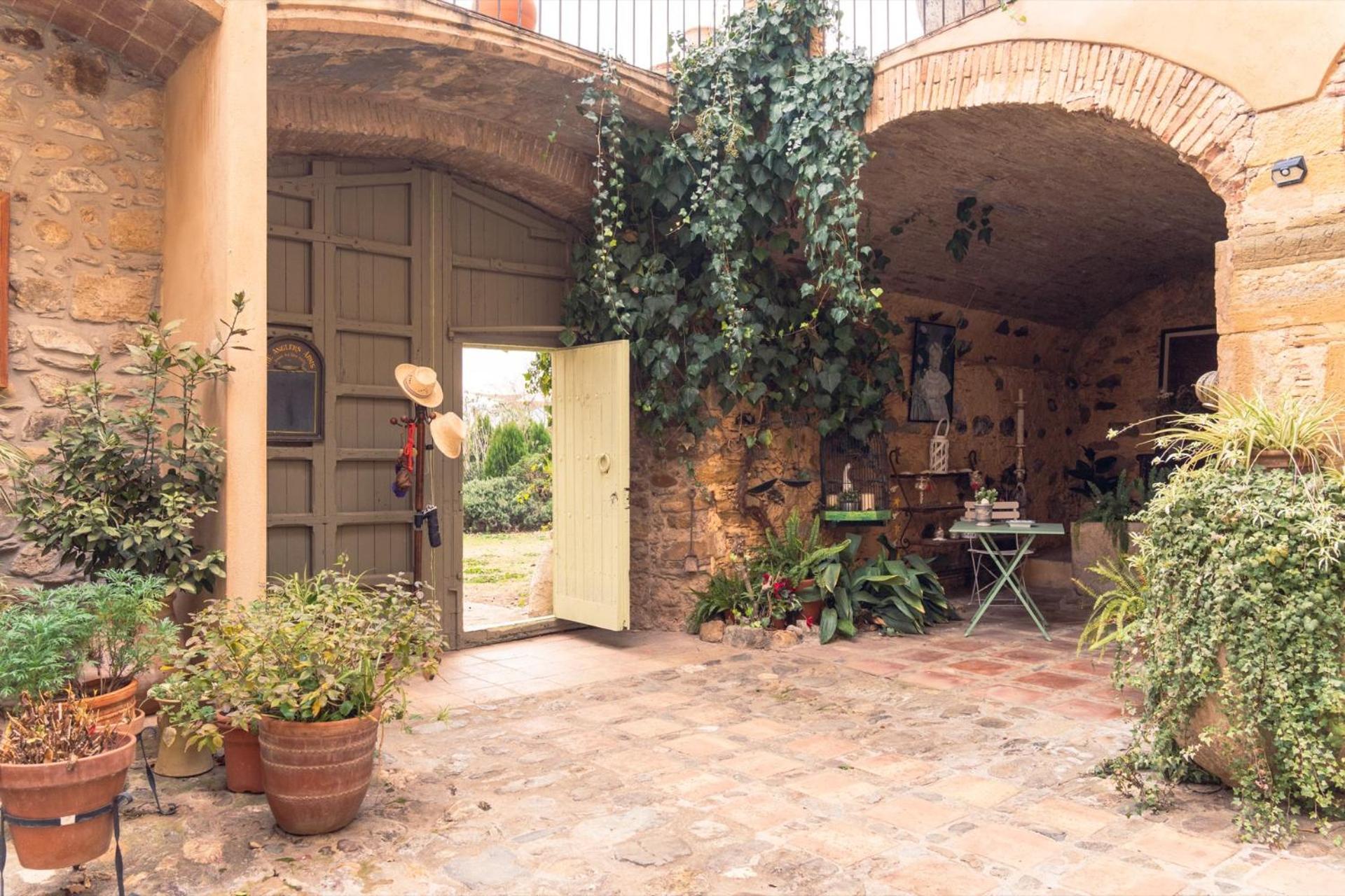 Mas Gran De - Mas Rural - & Events Hotel Cruïlles