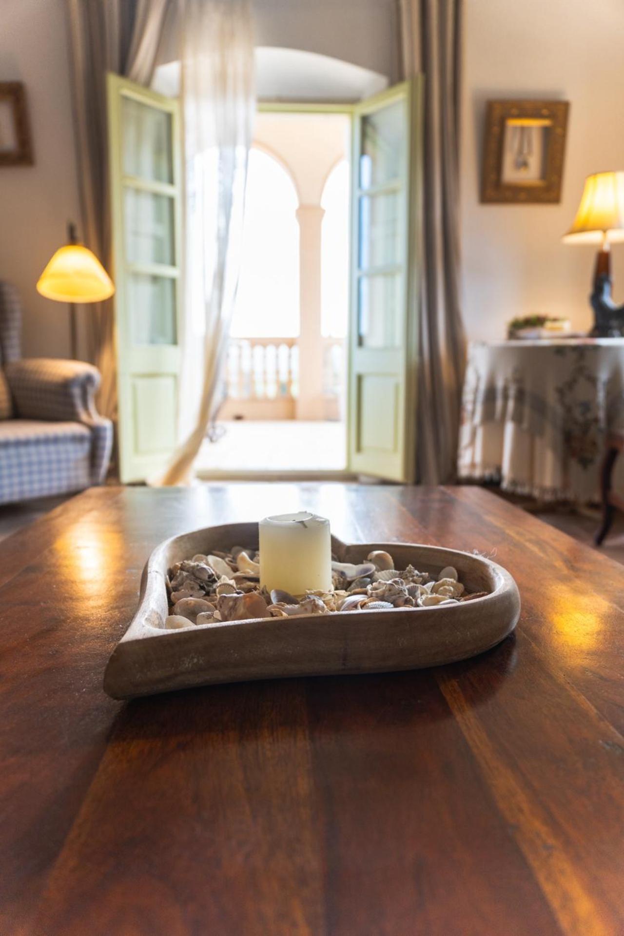 Hotel Mas Gran De - Mas Rural - & Events Cruïlles
