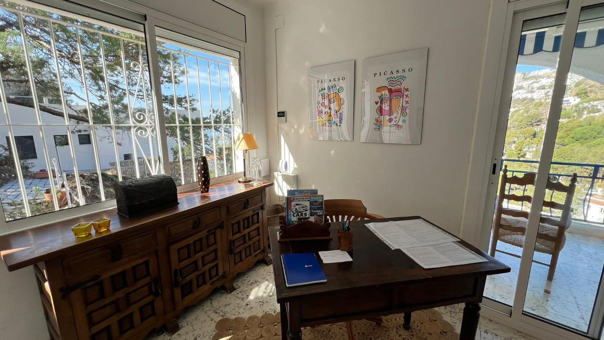 Apartamento Con Vistas Mar Y Parking Cerca De La Playa Apartamento *